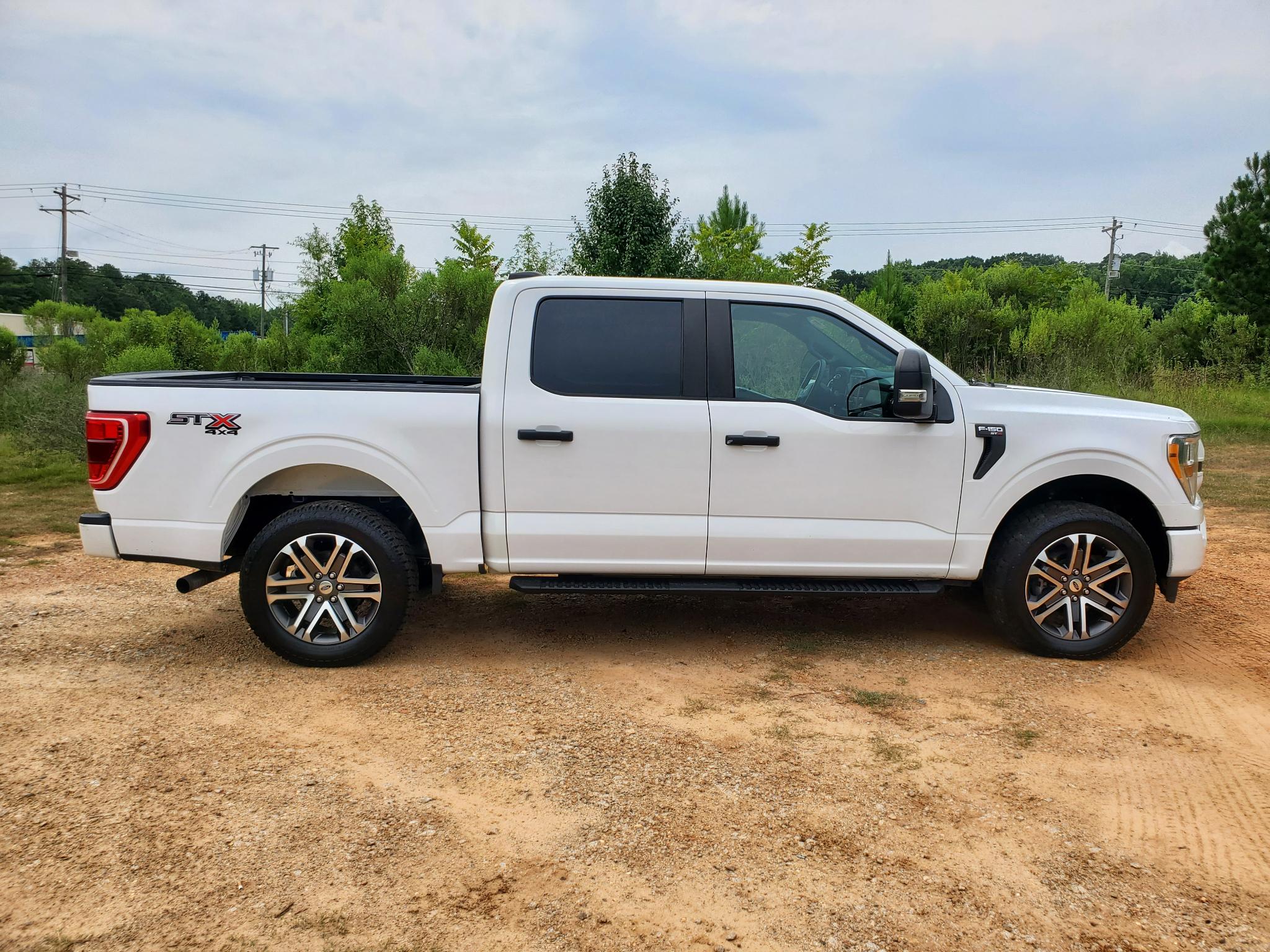 Ford F-150 XL 4WD SuperCrew 5.5' Box 2021