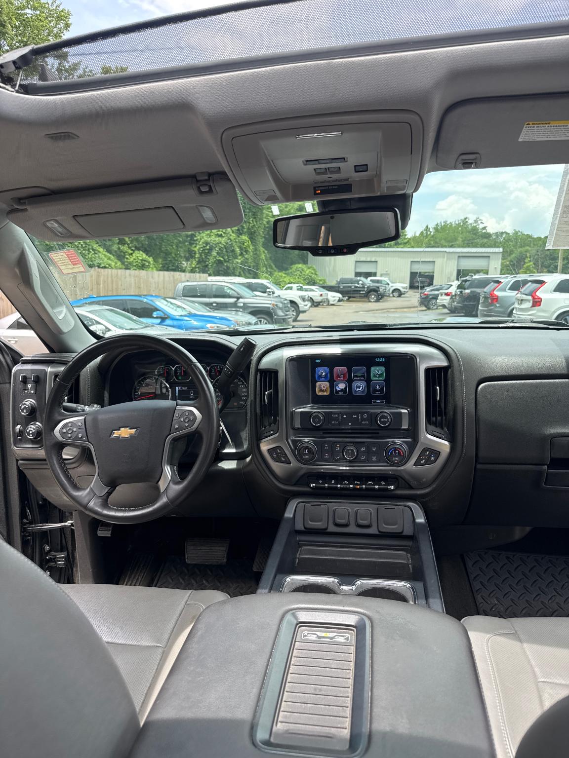 Chevrolet Silverado 1500 4WD Crew Cab 143.5" LTZ w/2LZ 2017