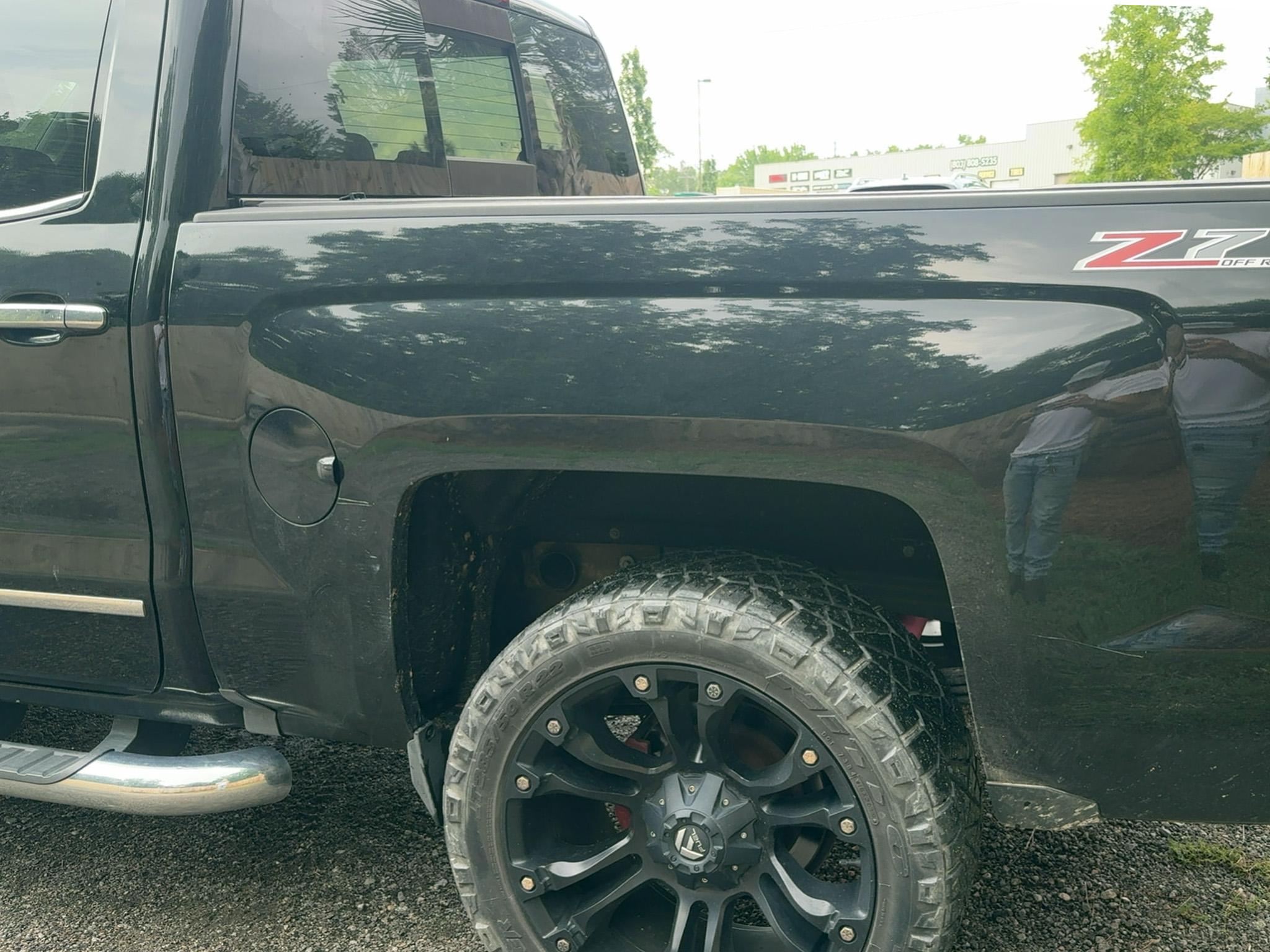 Chevrolet Silverado 1500 4WD Crew Cab 143.5" LTZ w/2LZ 2017