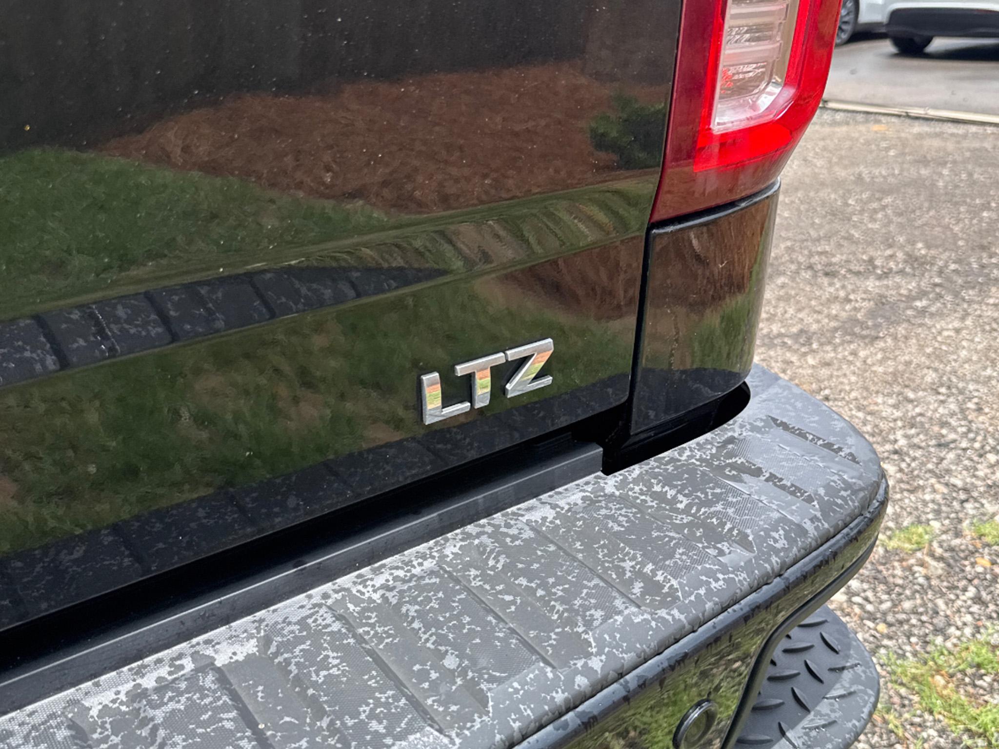 Chevrolet Silverado 1500 4WD Crew Cab 143.5" LTZ w/2LZ 2017
