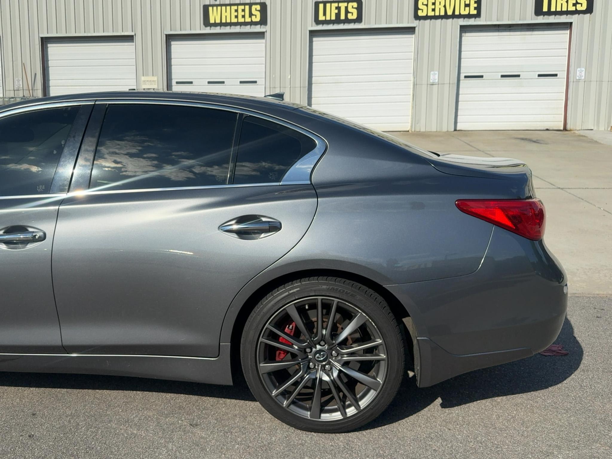 Infiniti Q50 Red Sport 400 AWD 2017
