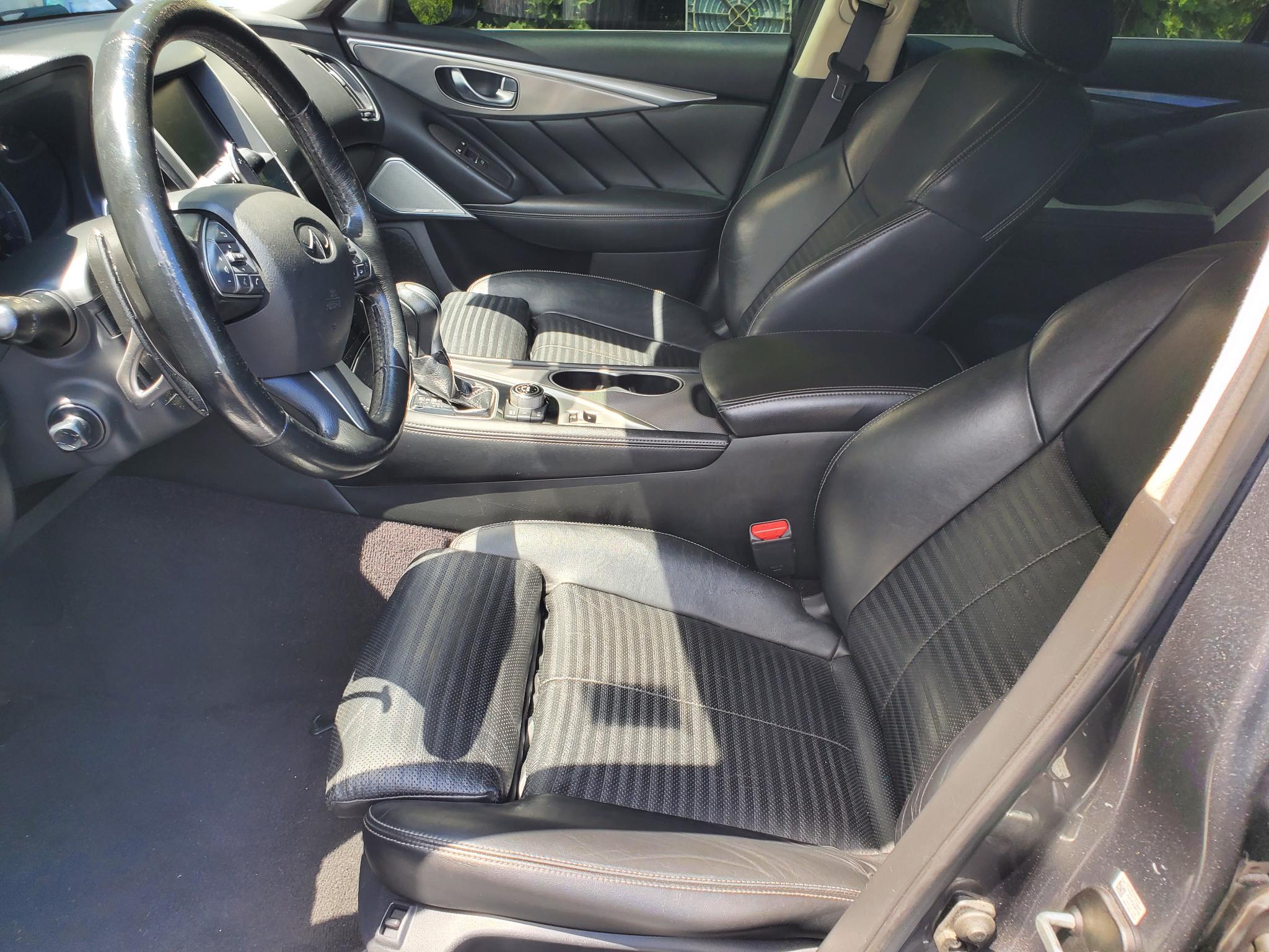 Infiniti Q50 Red Sport 400 AWD 2017