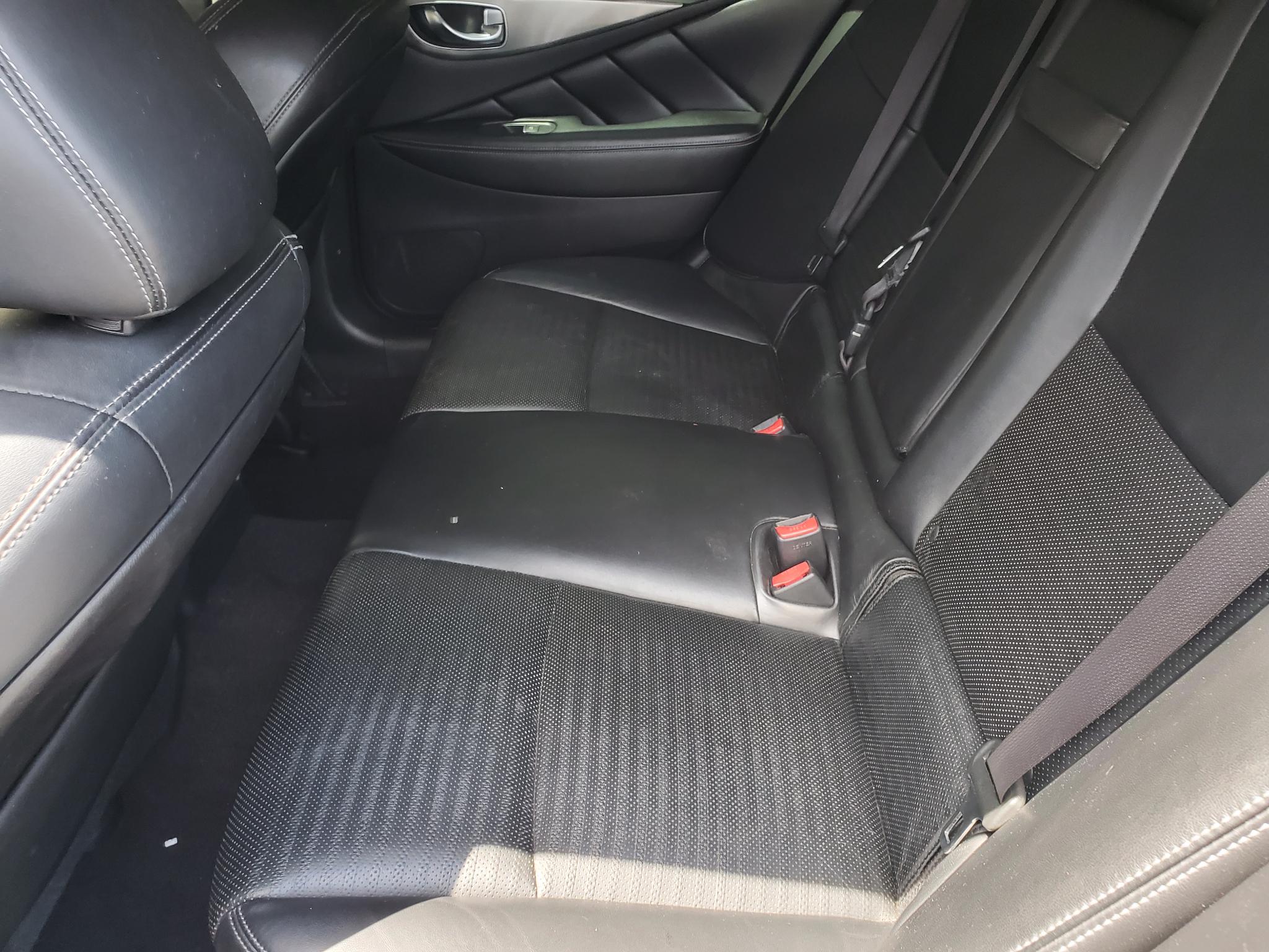 Infiniti Q50 Red Sport 400 AWD 2017