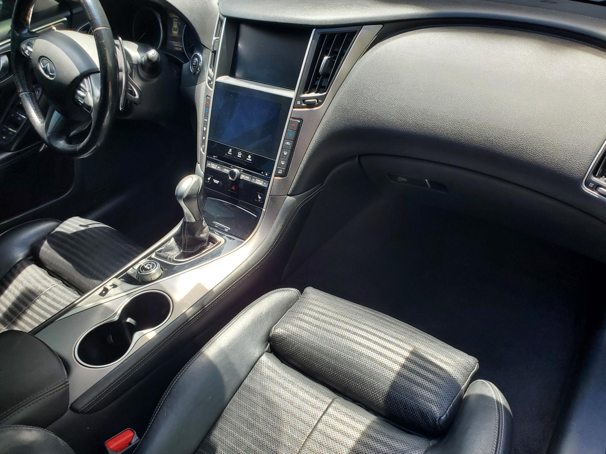 Infiniti Q50 Red Sport 400 AWD 2017