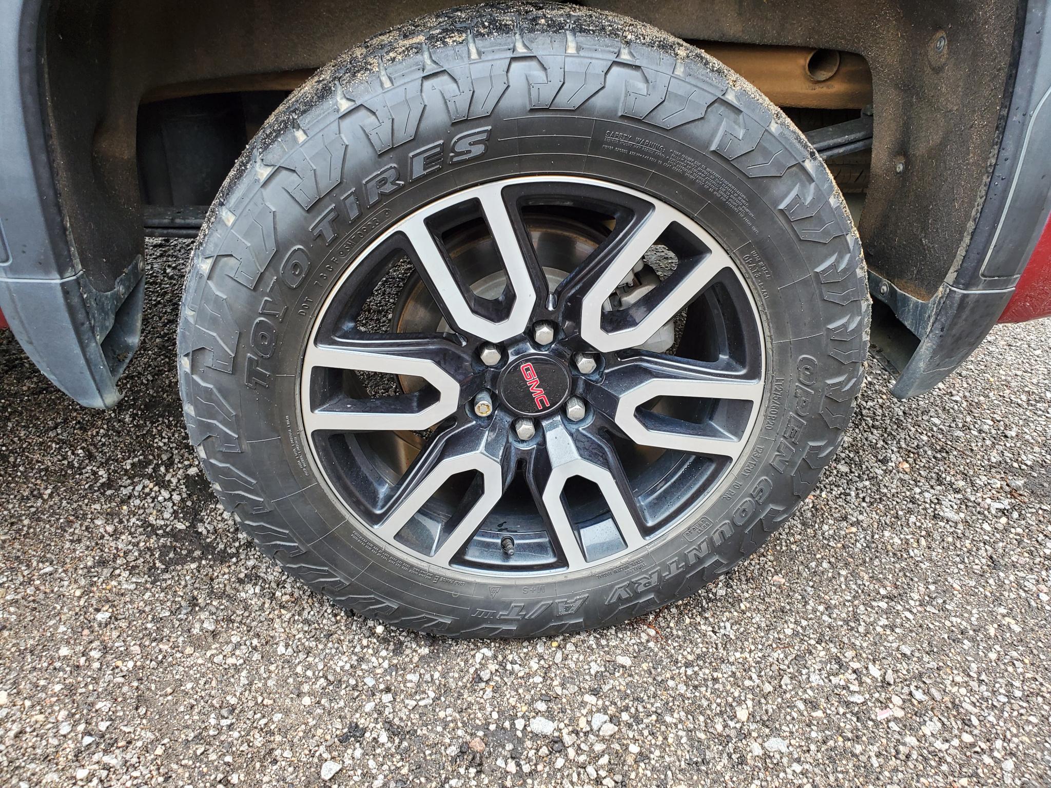 GMC Sierra 1500 4WD Crew Cab 147" AT4 2019