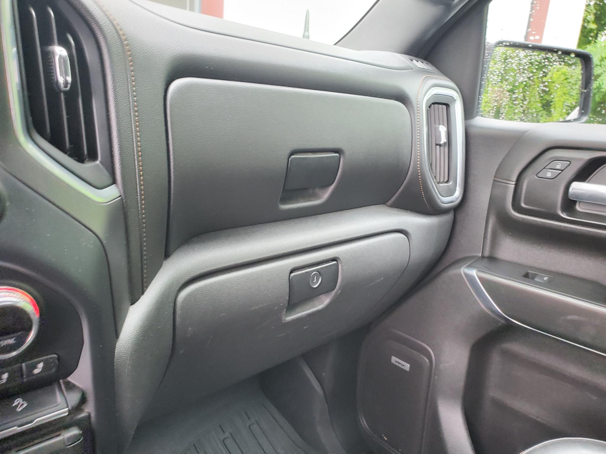 GMC Sierra 1500 4WD Crew Cab 147" AT4 2019