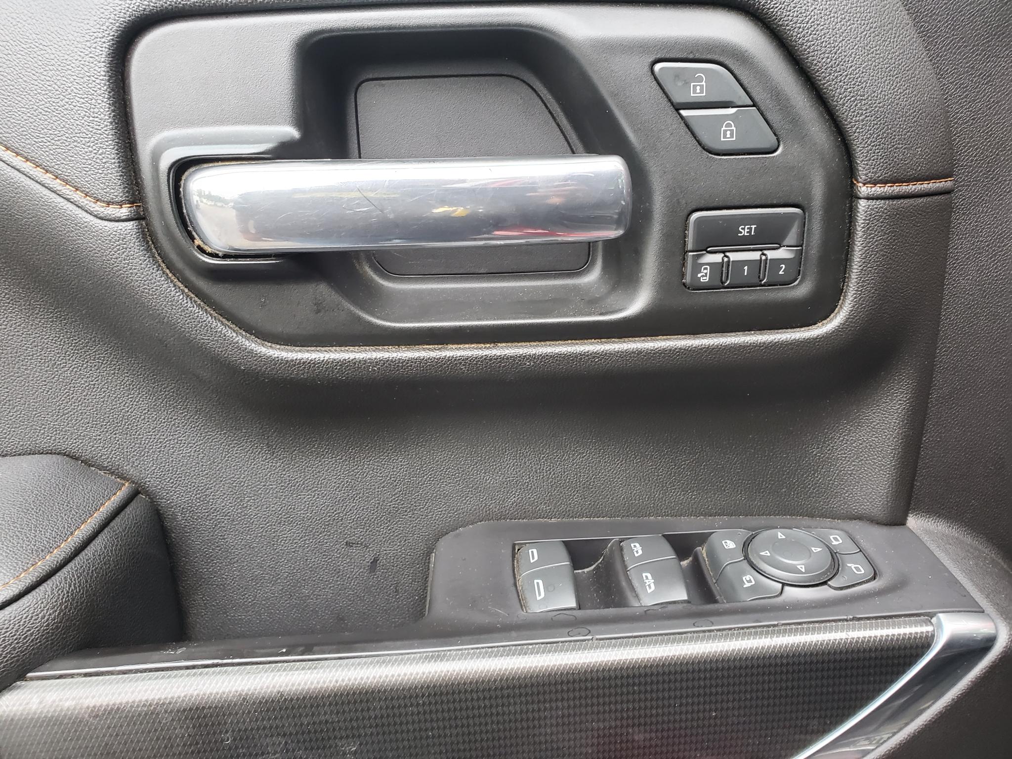 GMC Sierra 1500 4WD Crew Cab 147" AT4 2019