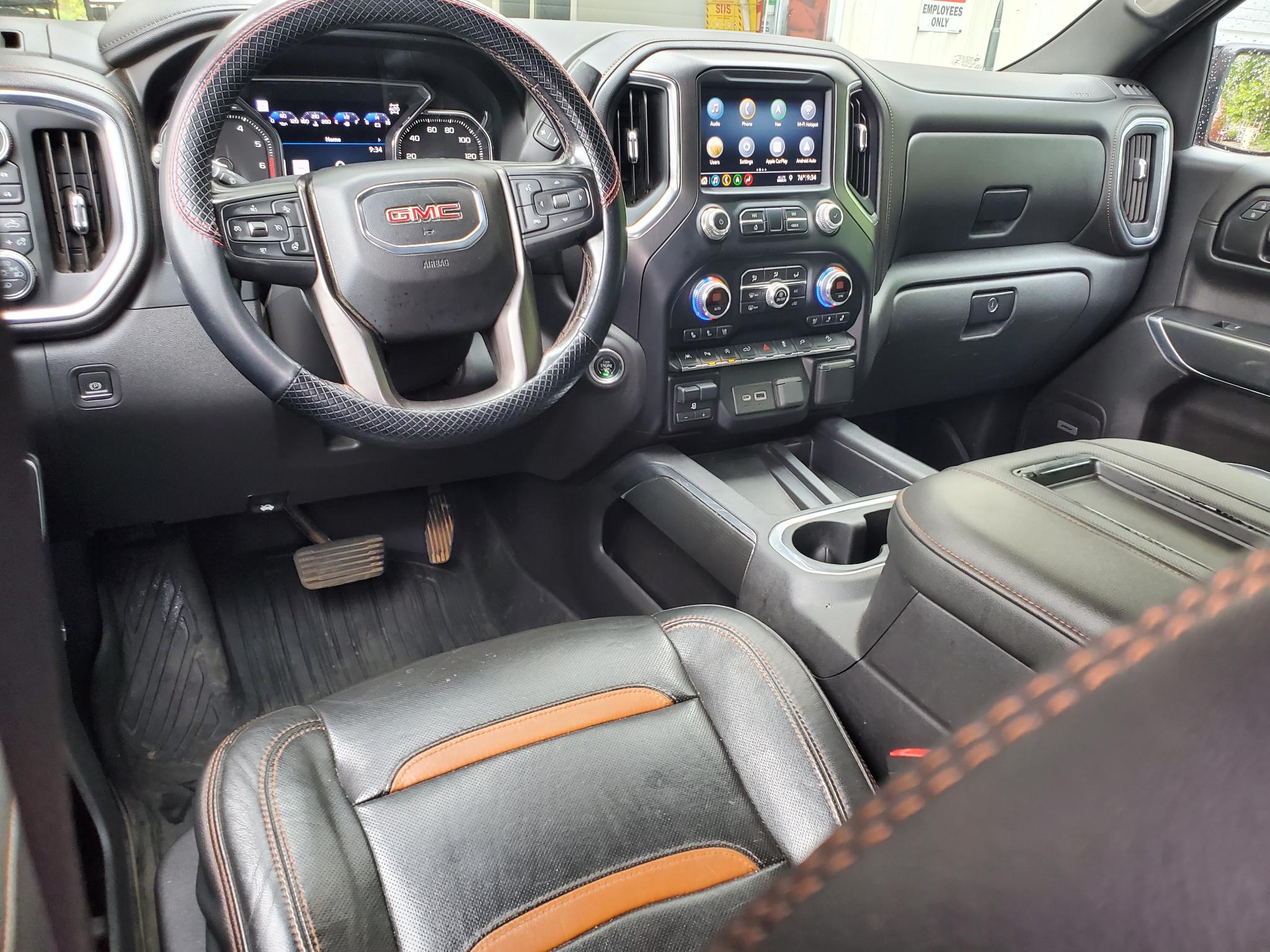 GMC Sierra 1500 4WD Crew Cab 147" AT4 2019
