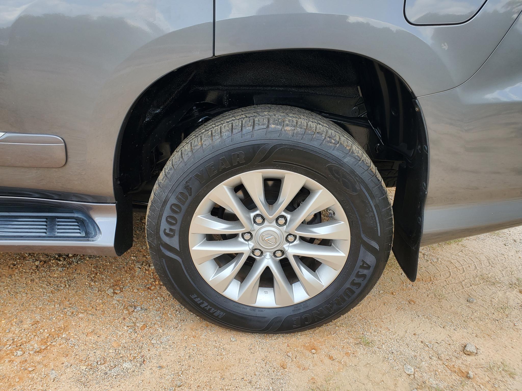 Lexus GX 460 4WD 4dr Premium 2014