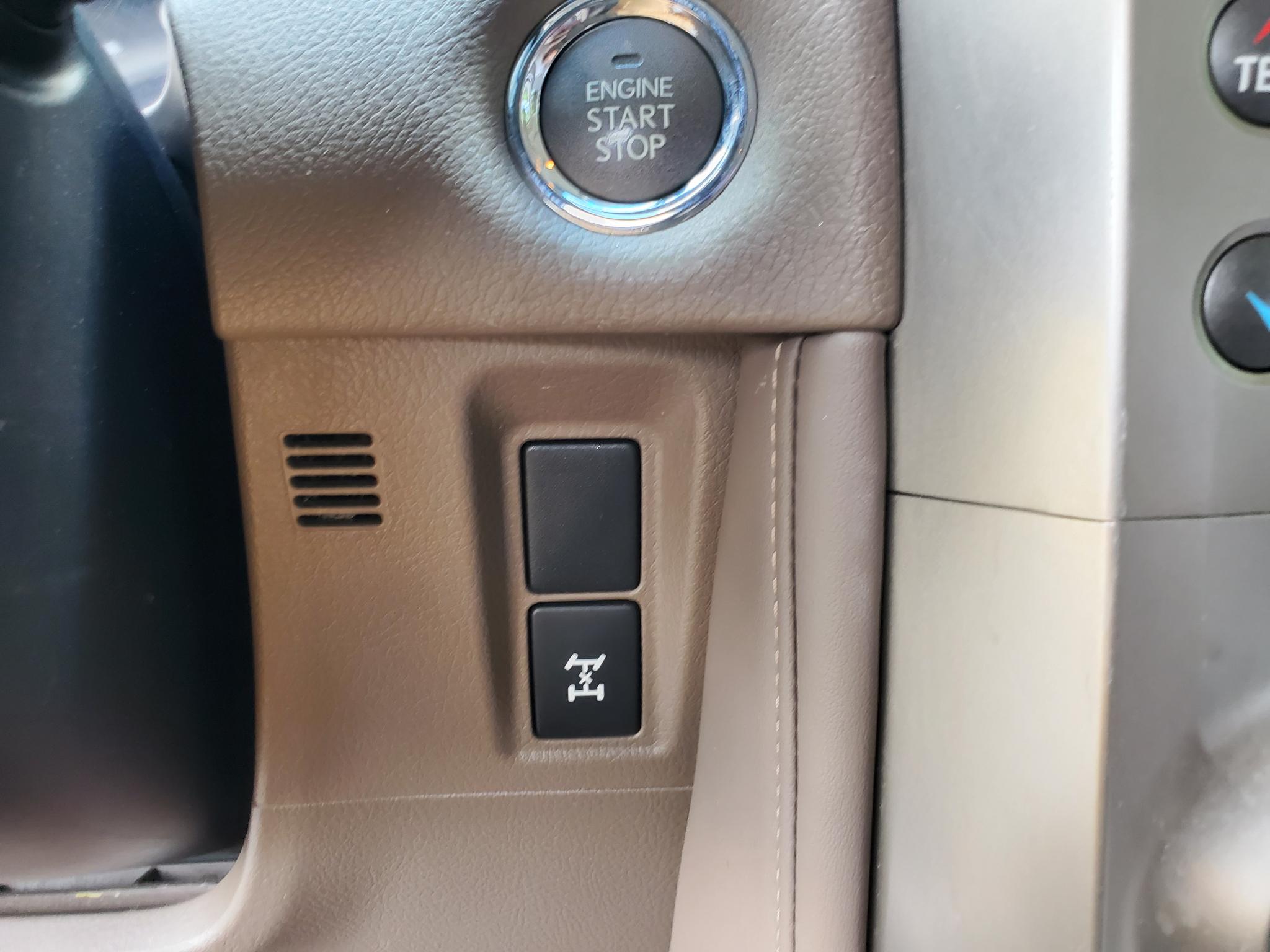 Lexus GX 460 4WD 4dr Premium 2014