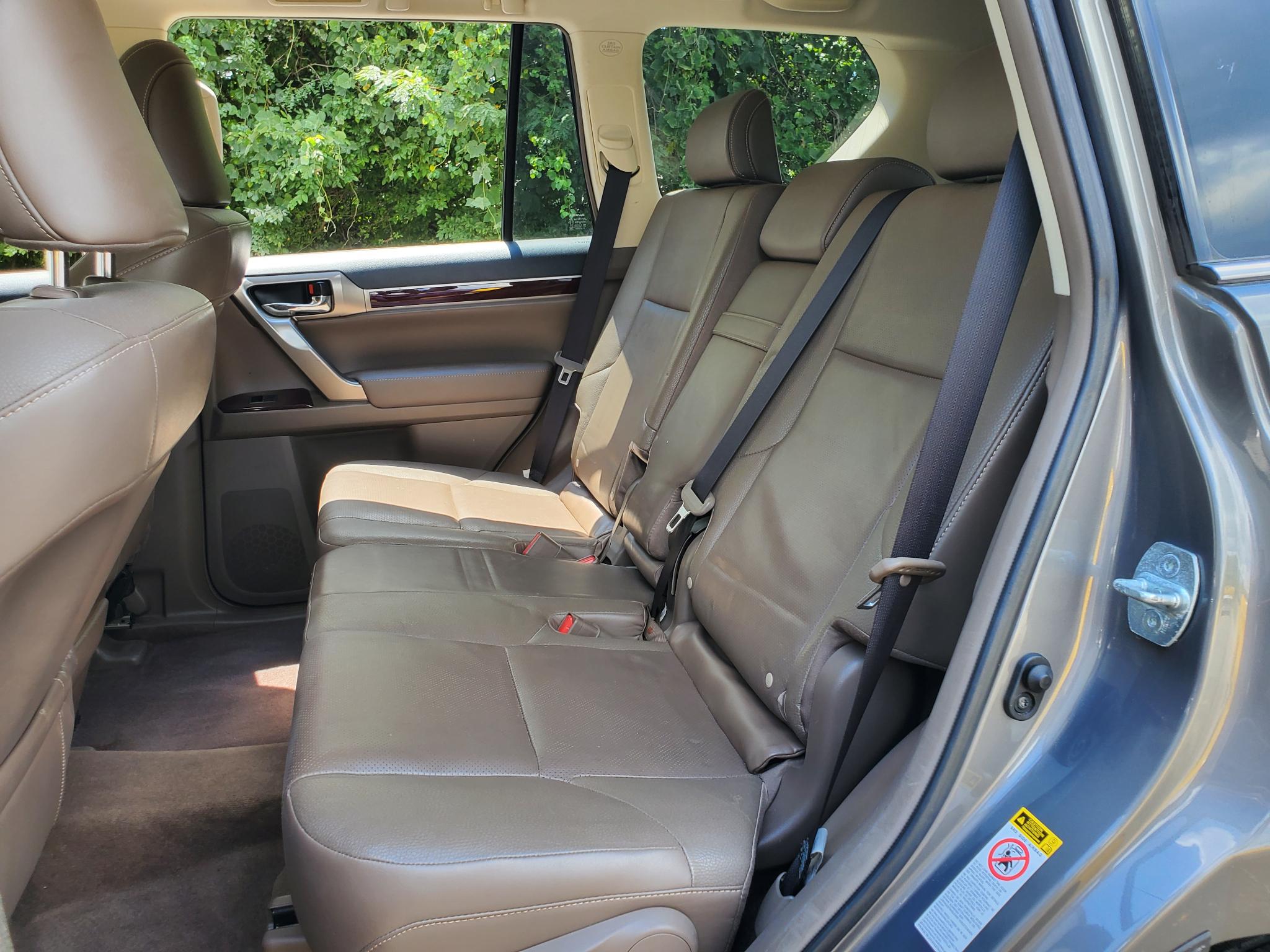 Lexus GX 460 4WD 4dr Premium 2014
