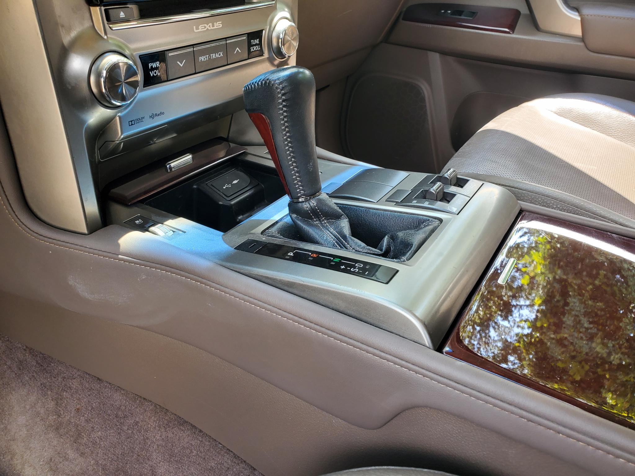 Lexus GX 460 4WD 4dr Premium 2014
