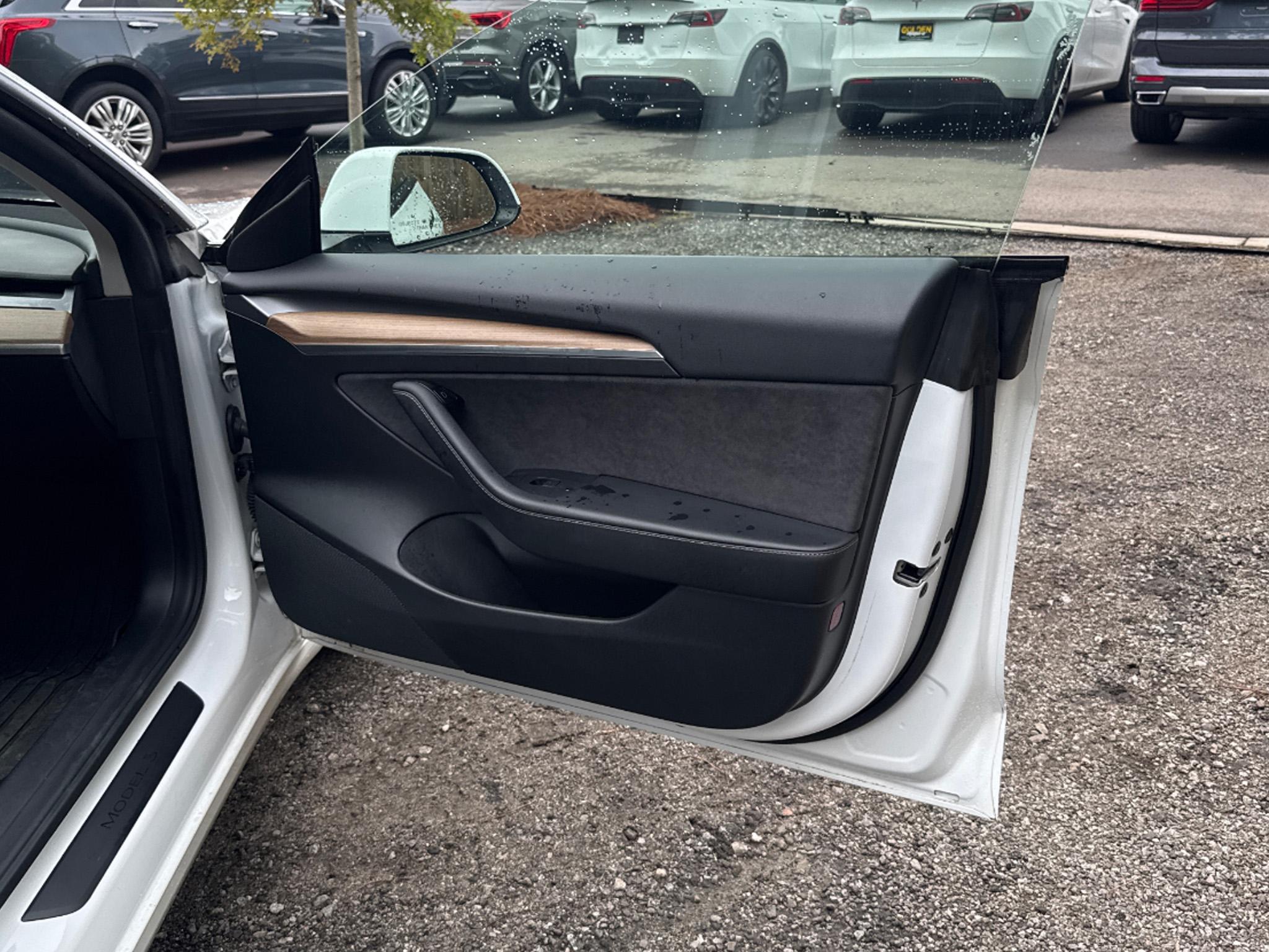 Tesla Model 3 Standard Range Plus RWD 2021