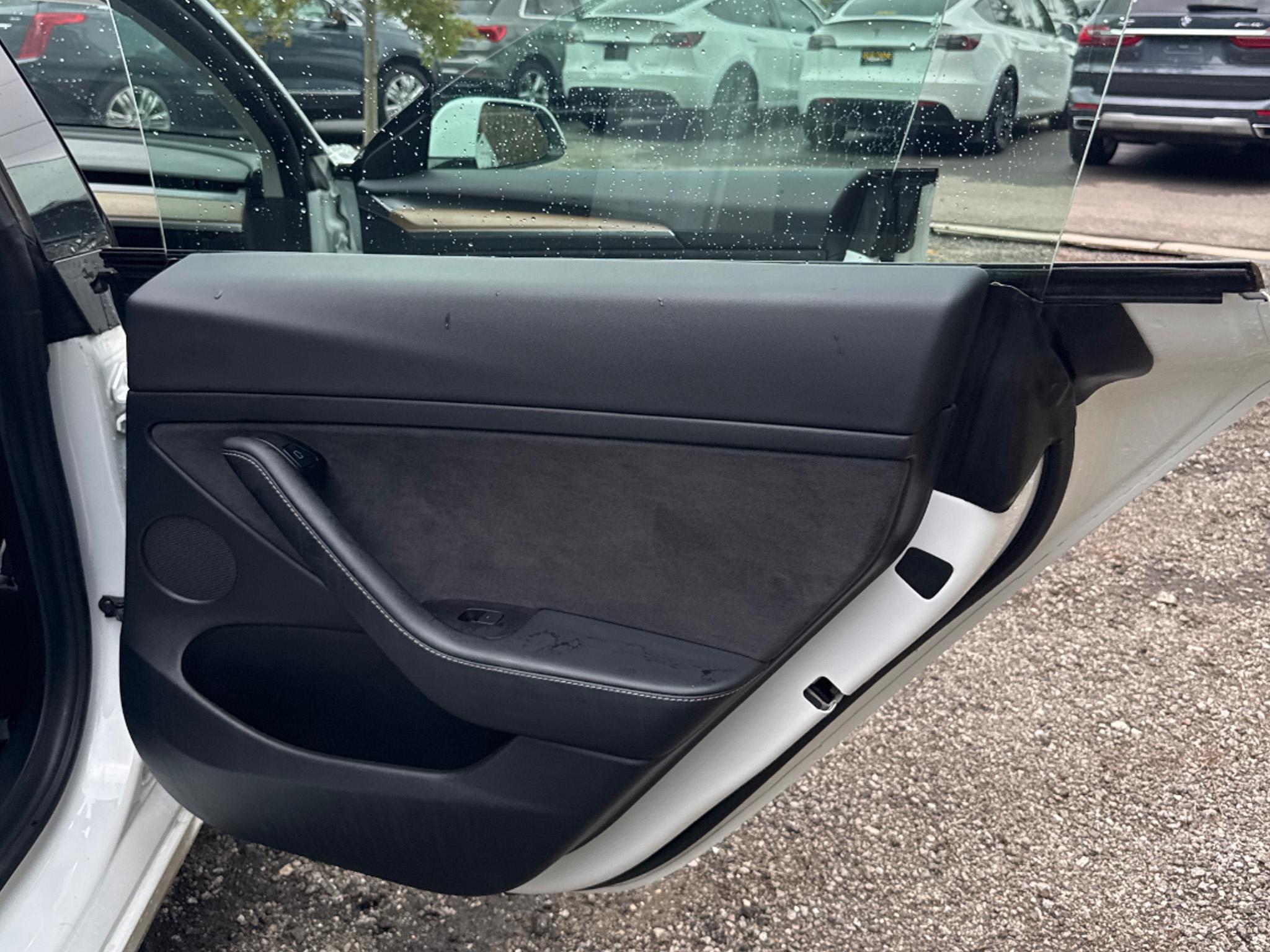 Tesla Model 3 Standard Range Plus RWD 2021