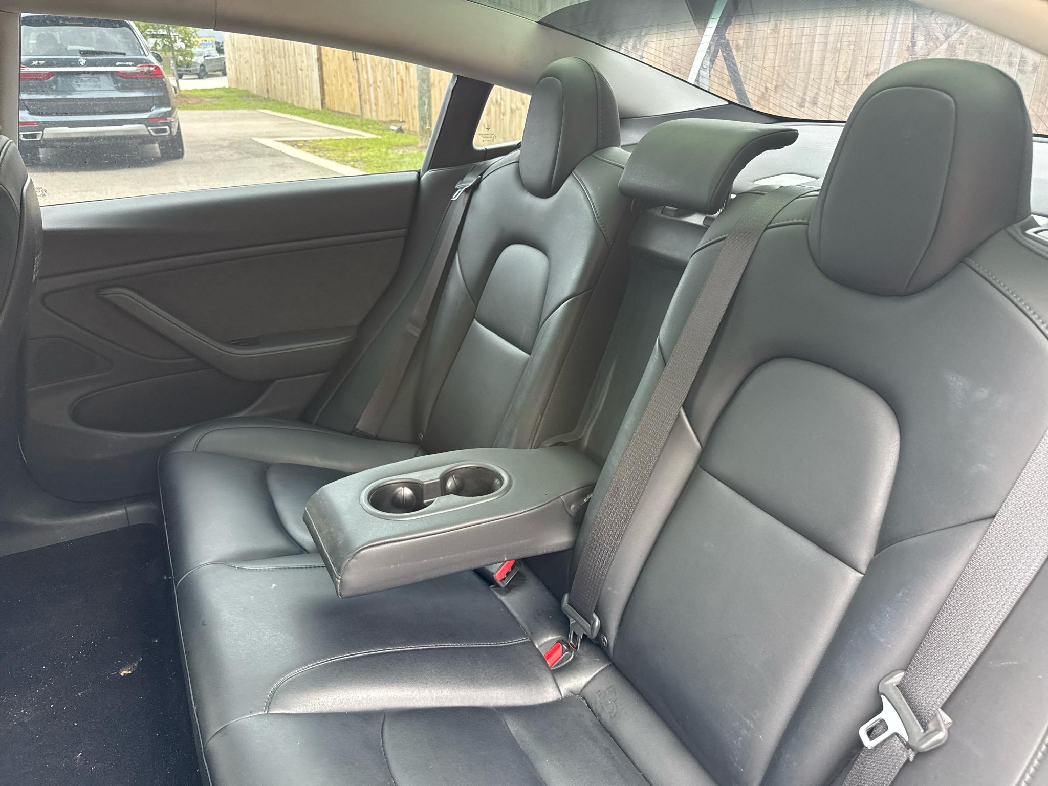 Tesla Model 3 Standard Range Plus RWD 2019