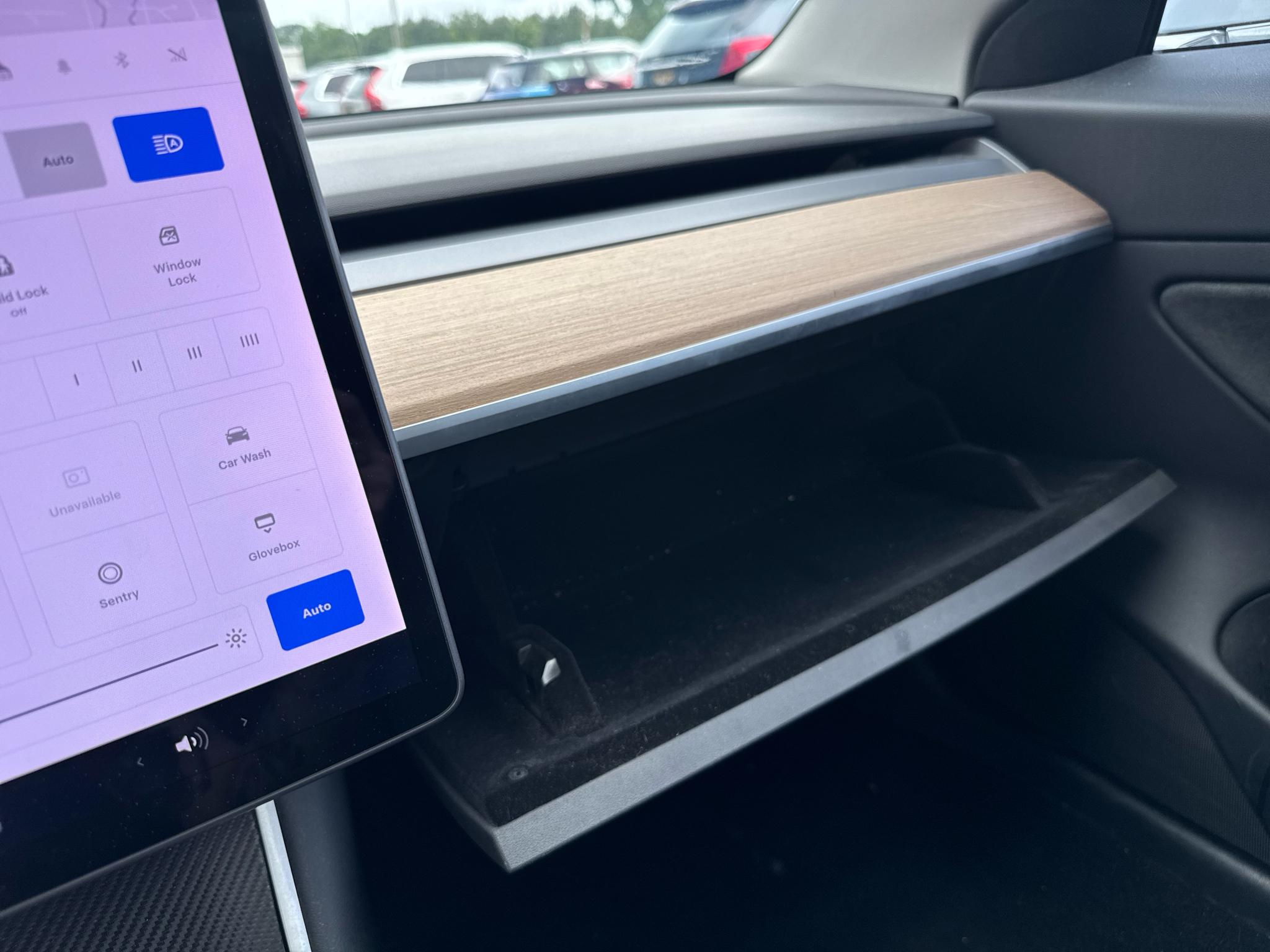 Tesla Model 3 Standard Range Plus RWD 2019