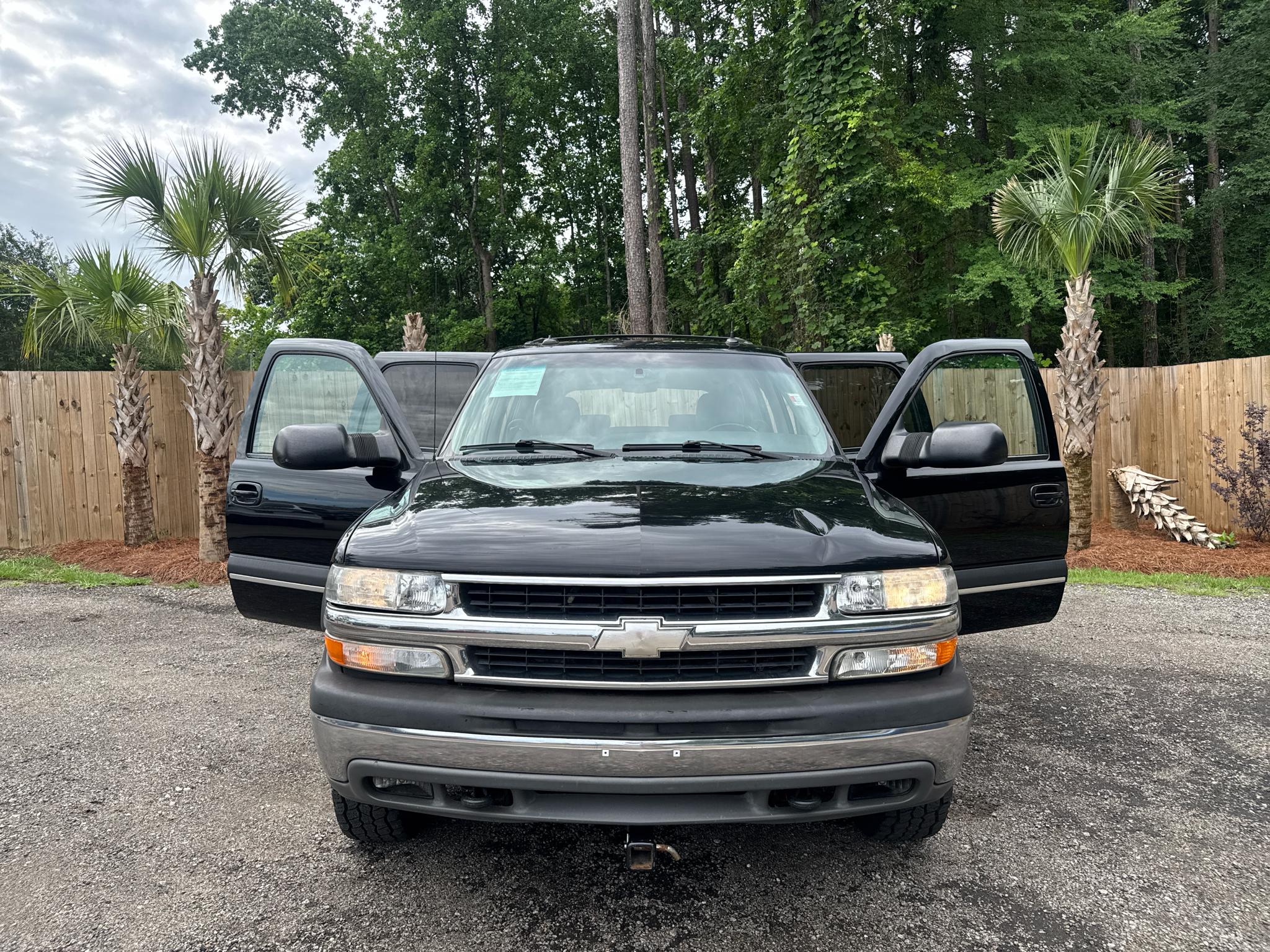 Chevrolet Suburban 4dr 2500 4WD LT 2003
