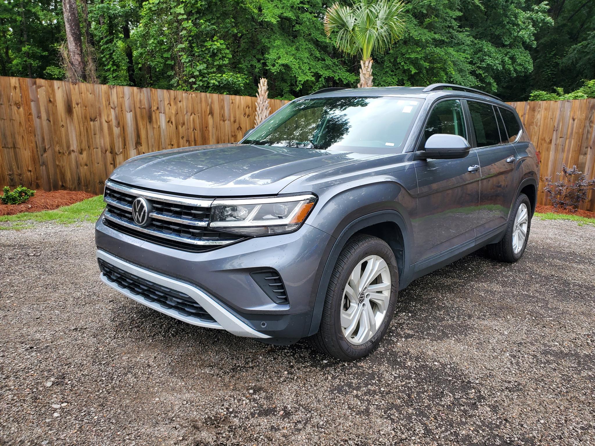 Volkswagen Atlas 3.6L V6 SE w/Technology 4MOTION *Ltd Avail* 2021