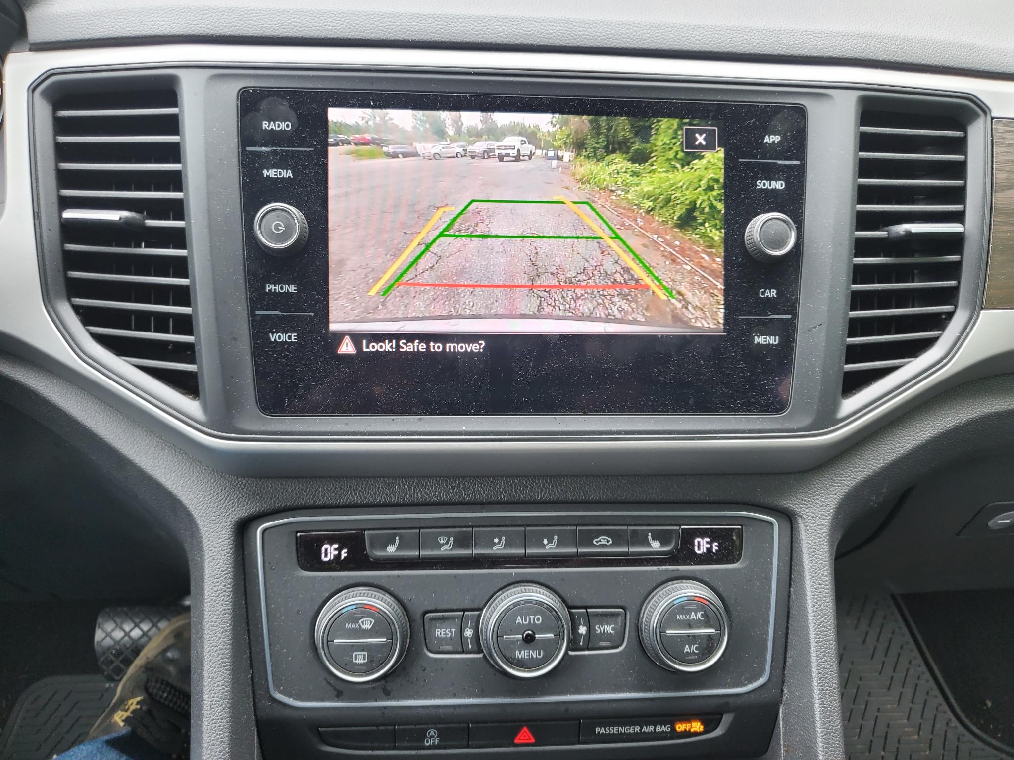 Volkswagen Atlas 3.6L V6 SE w/Technology 4MOTION *Ltd Avail* 2021