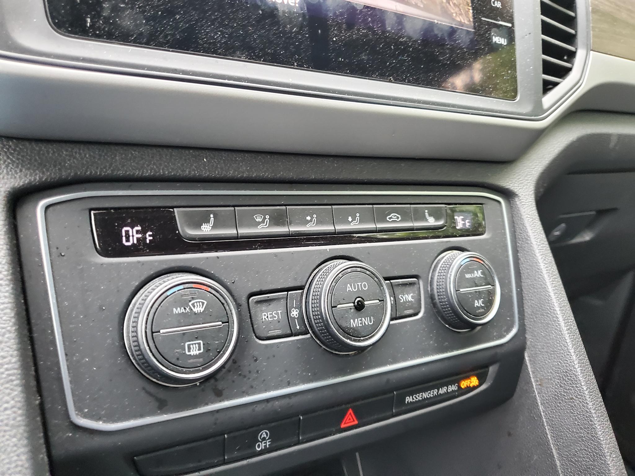 Volkswagen Atlas 3.6L V6 SE w/Technology 4MOTION *Ltd Avail* 2021