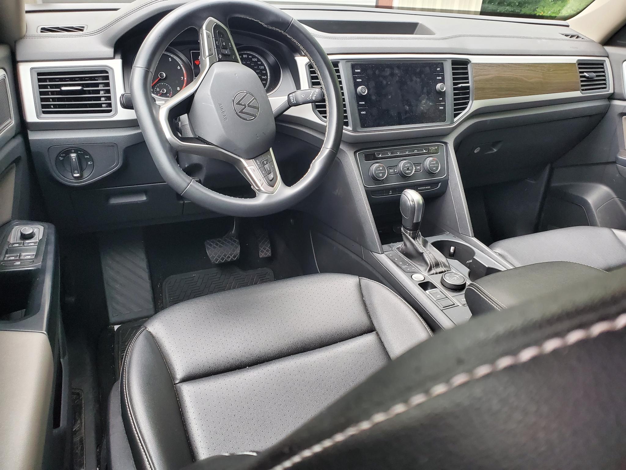 Volkswagen Atlas 3.6L V6 SE w/Technology 4MOTION *Ltd Avail* 2021