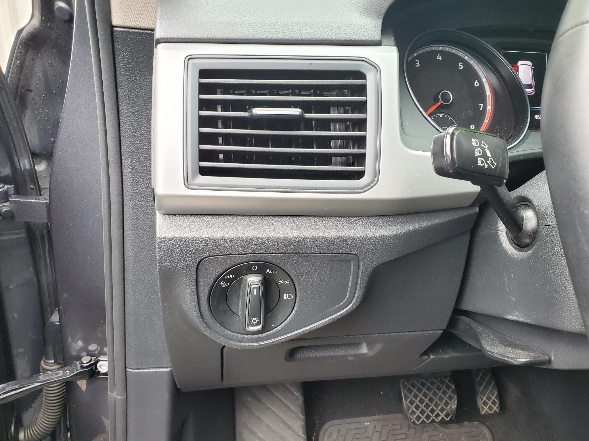 Volkswagen Atlas 3.6L V6 SE w/Technology 4MOTION *Ltd Avail* 2021