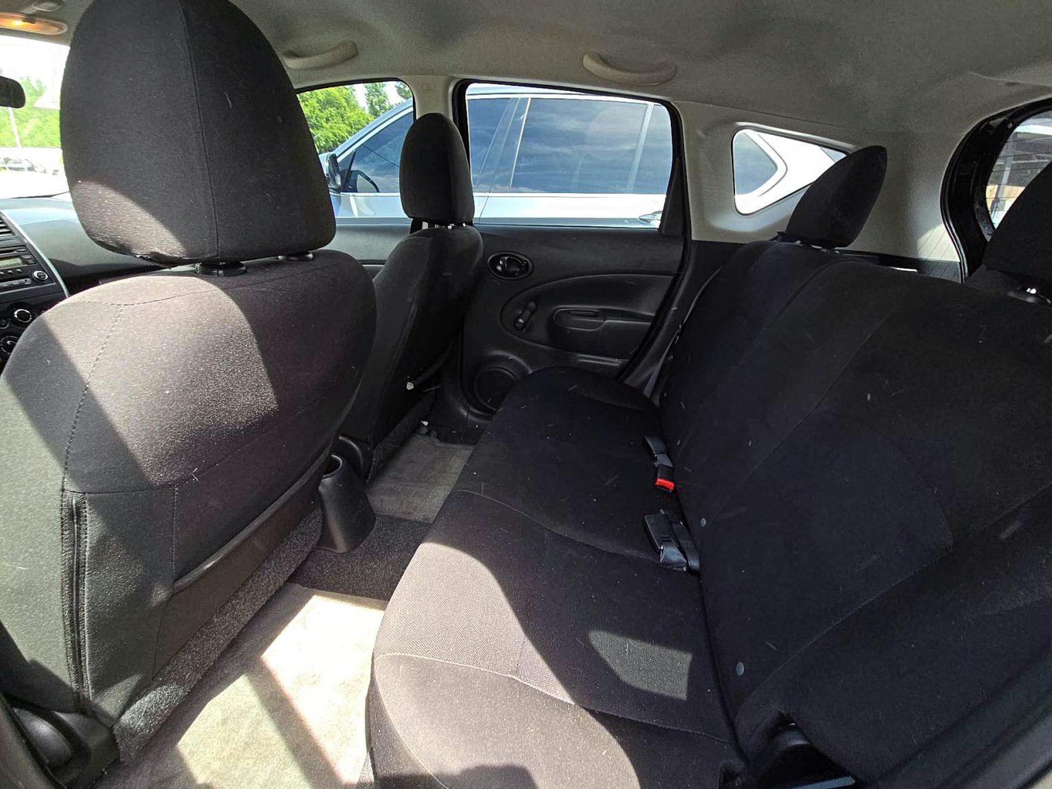 Nissan Versa Note 5dr HB Manual 1.6 S 2015