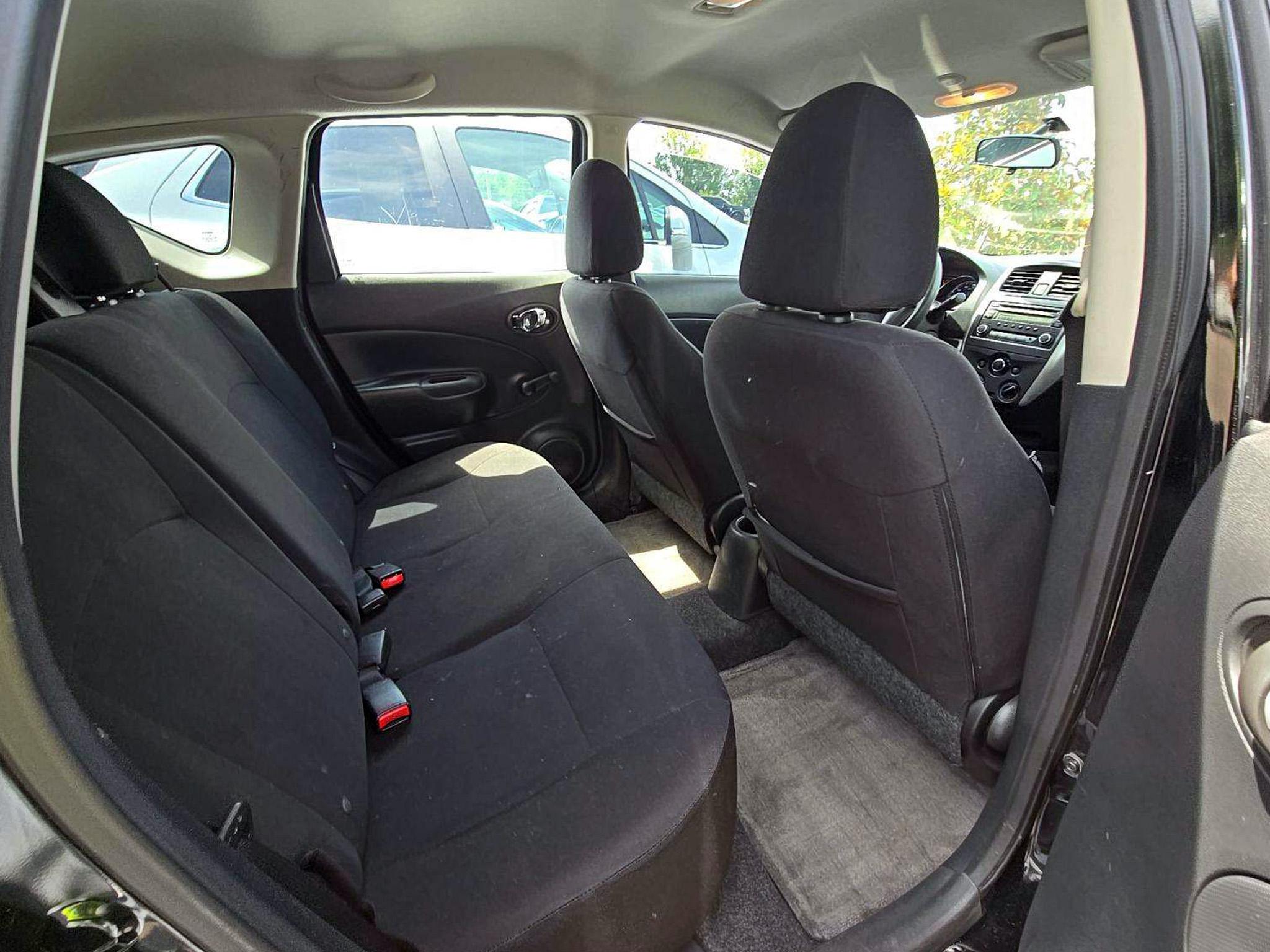 Nissan Versa Note 5dr HB Manual 1.6 S 2015