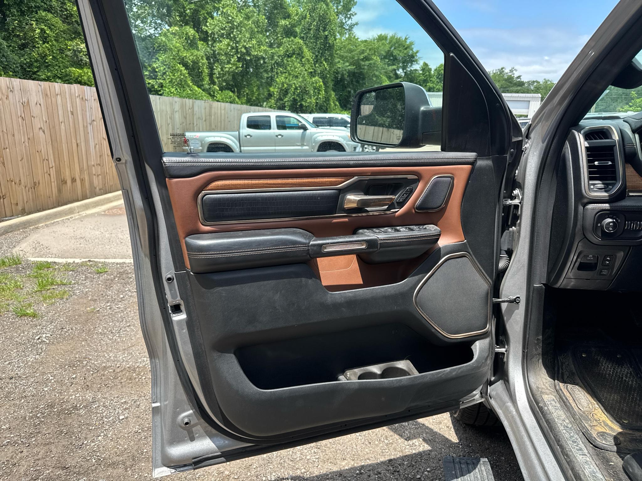 RAM 1500  2020