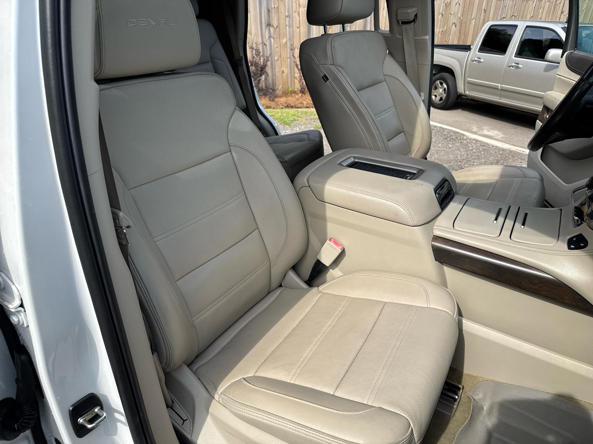 GMC Yukon 2WD 4dr Denali 2018