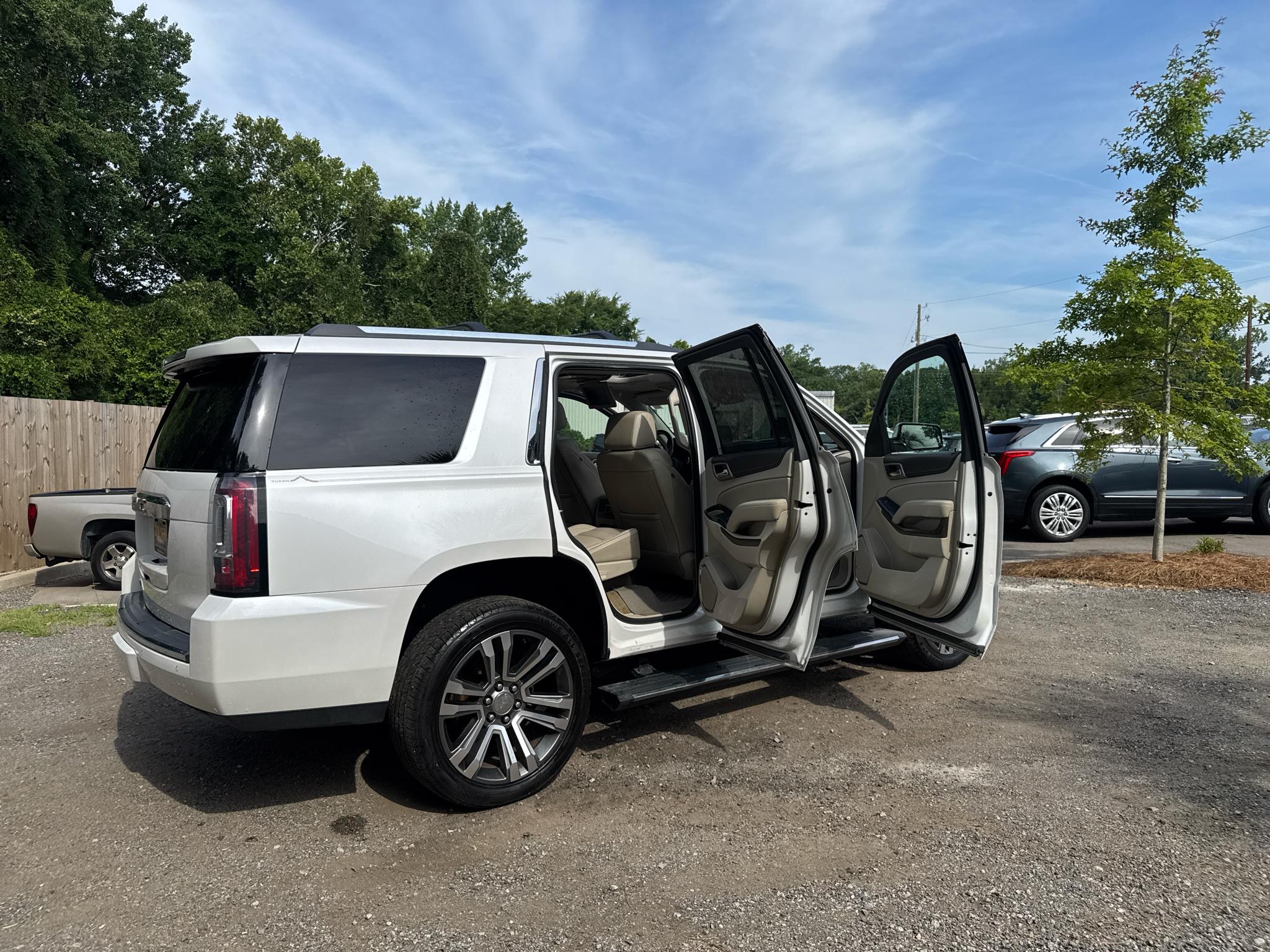 GMC Yukon 2WD 4dr Denali 2018