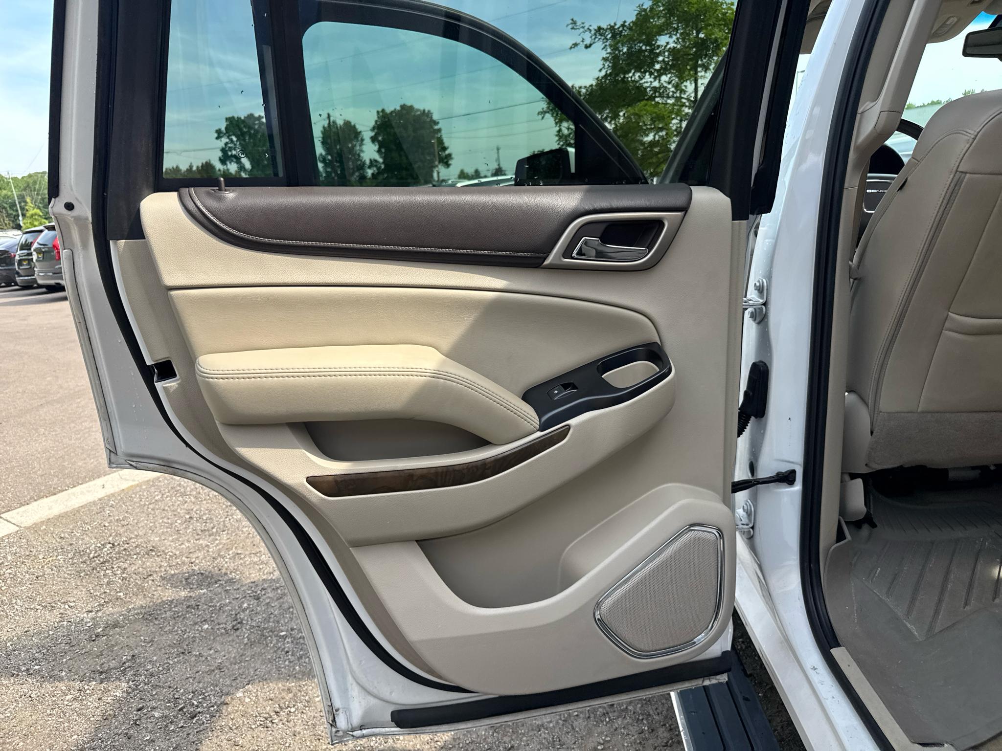 GMC Yukon 2WD 4dr Denali 2018