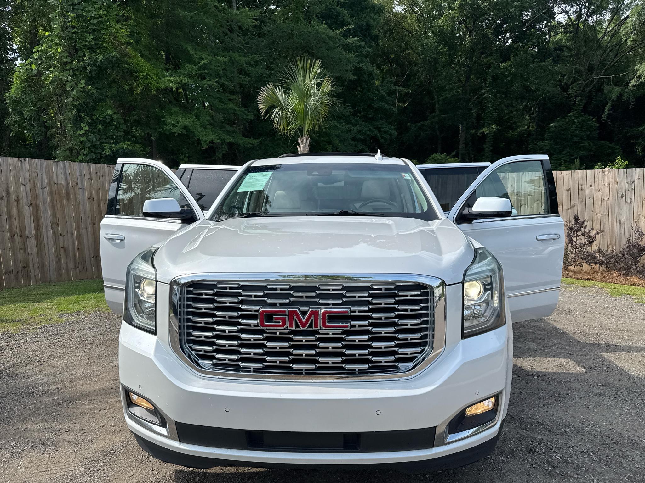 GMC Yukon 2WD 4dr Denali 2018