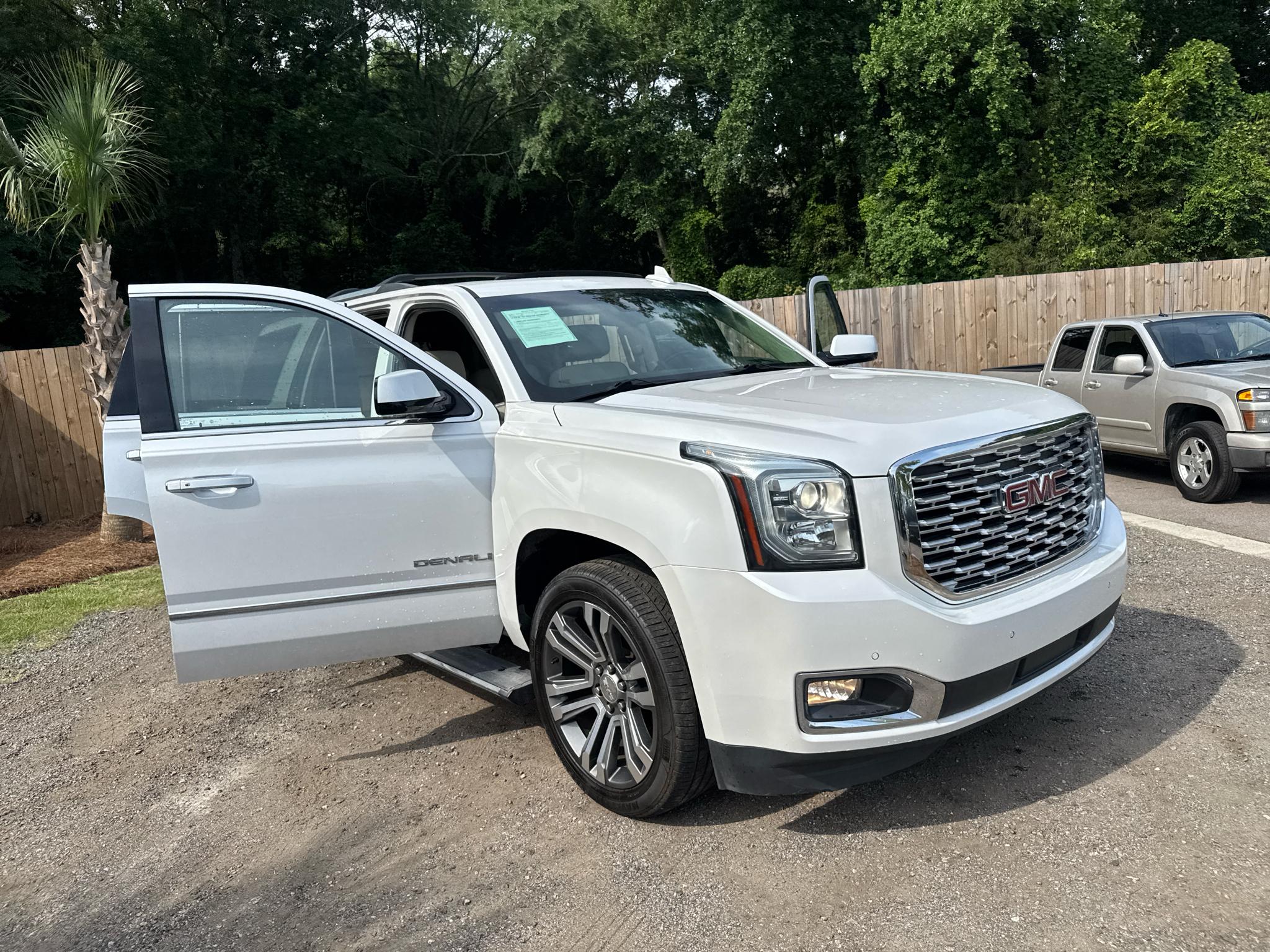 GMC Yukon 2WD 4dr Denali 2018