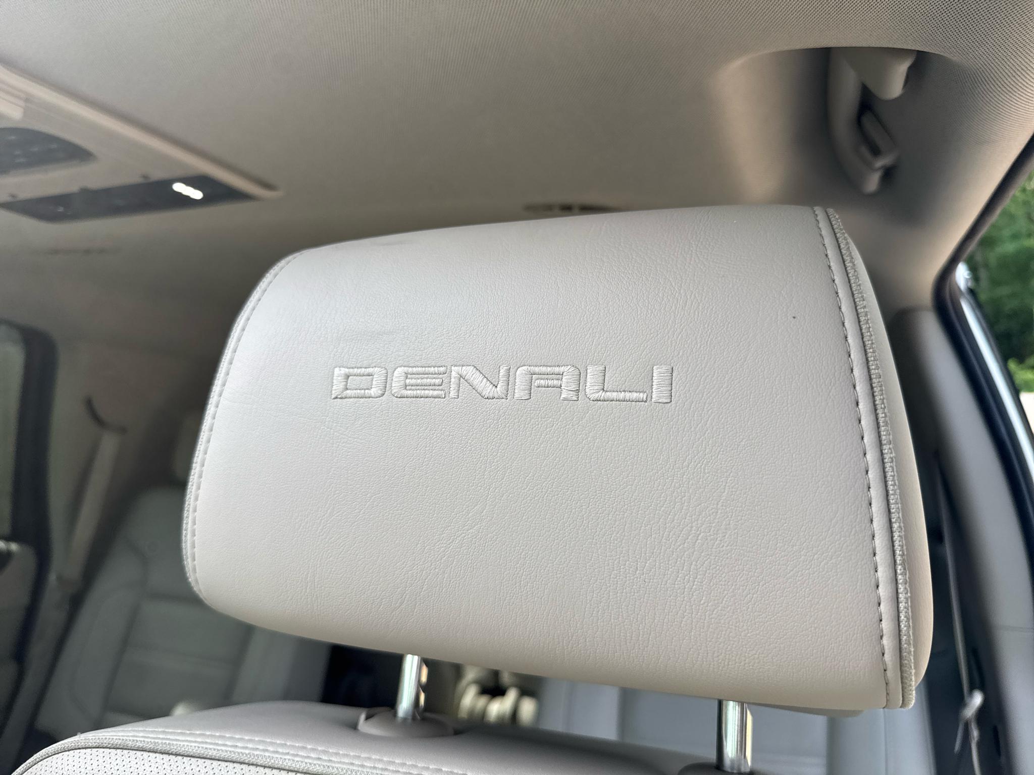 GMC Yukon 2WD 4dr Denali 2018