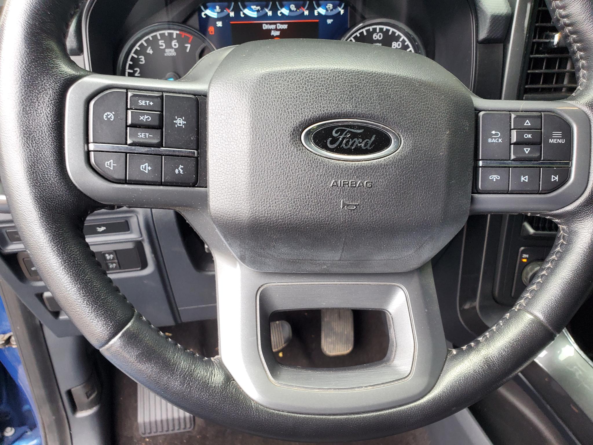 Ford F-150  2022