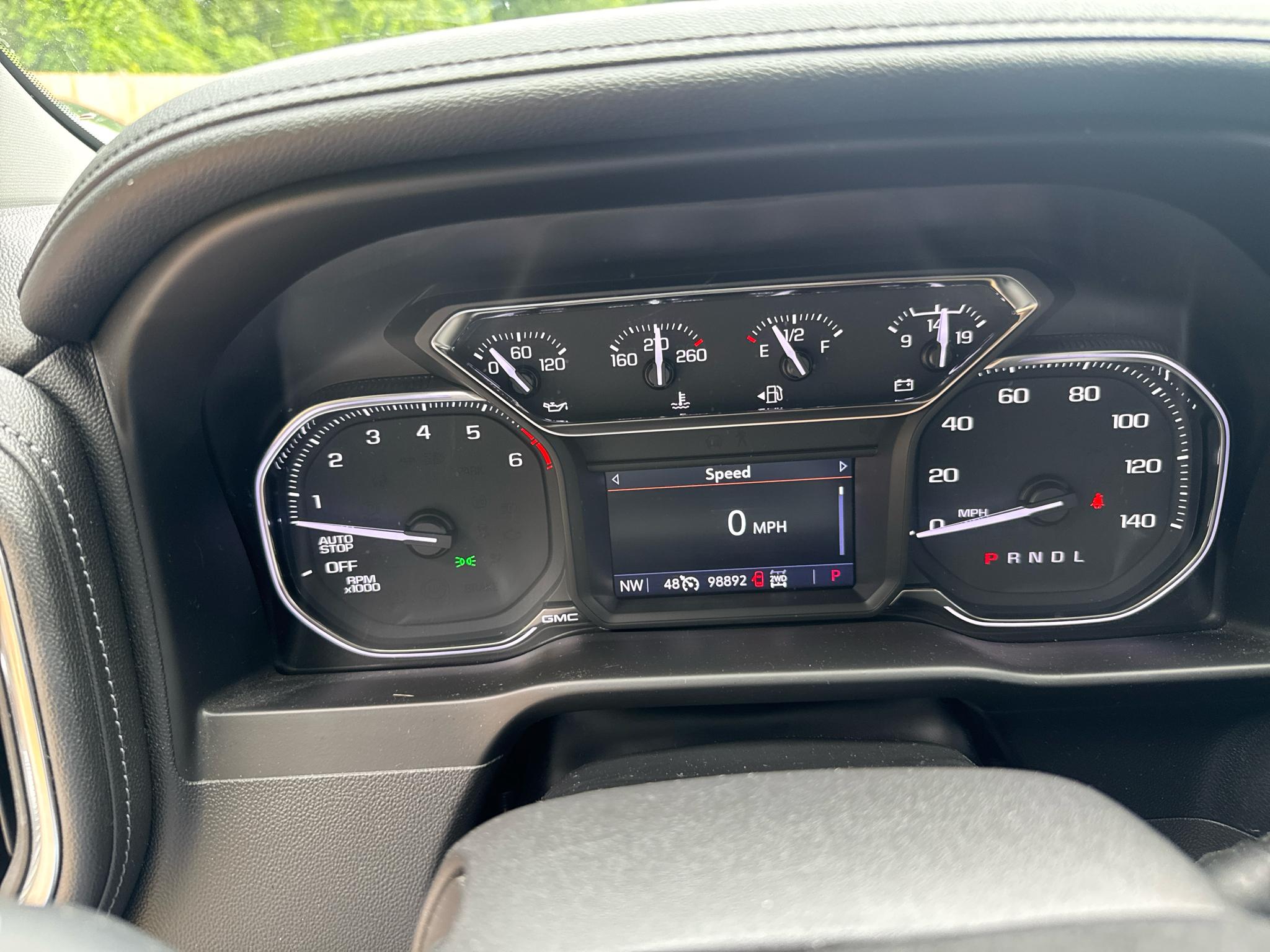 GMC Sierra 1500 4WD Crew Cab 147" Elevation 2020
