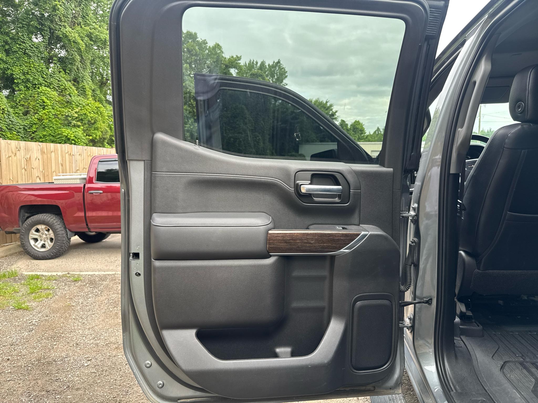 GMC Sierra 1500 4WD Crew Cab 147" Elevation 2020