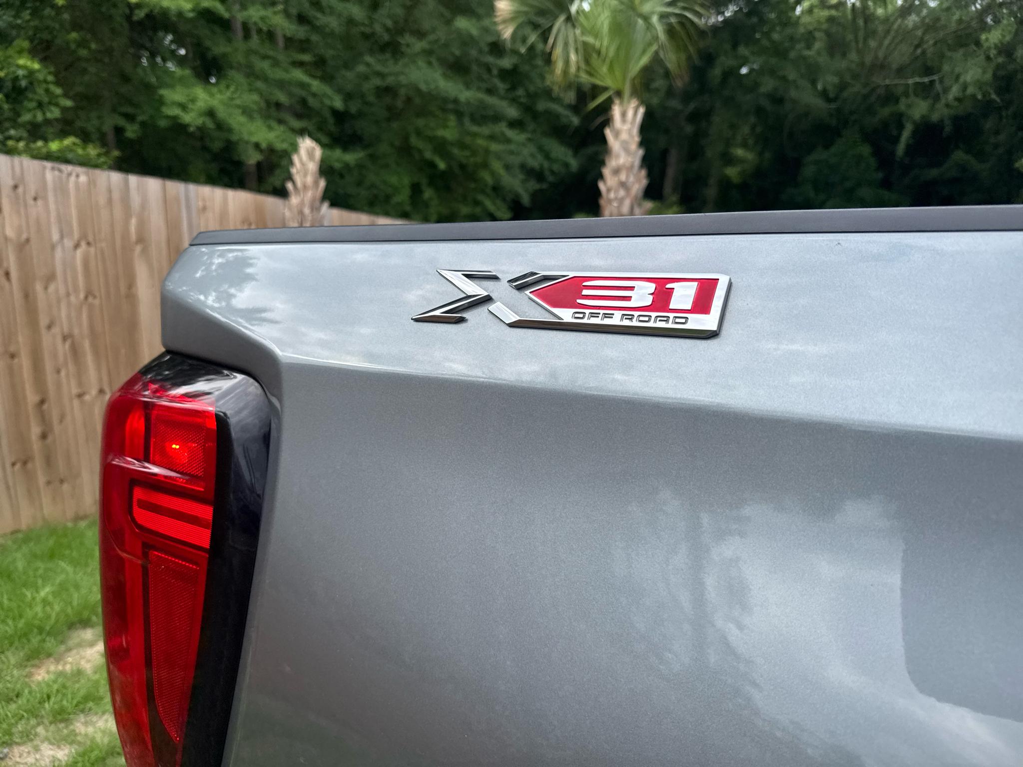 GMC Sierra 1500 4WD Crew Cab 147" Elevation 2020