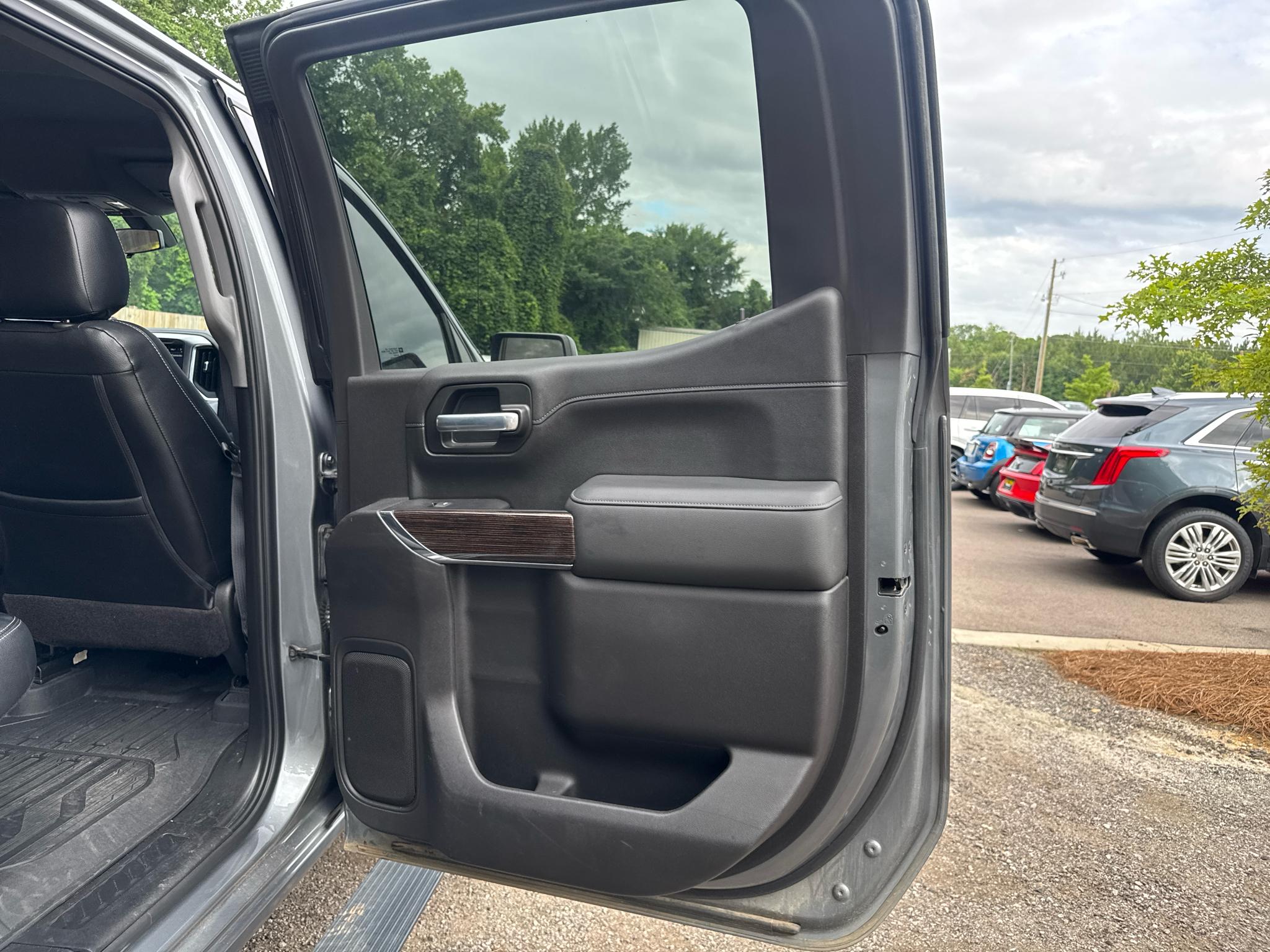 GMC Sierra 1500 4WD Crew Cab 147" Elevation 2020