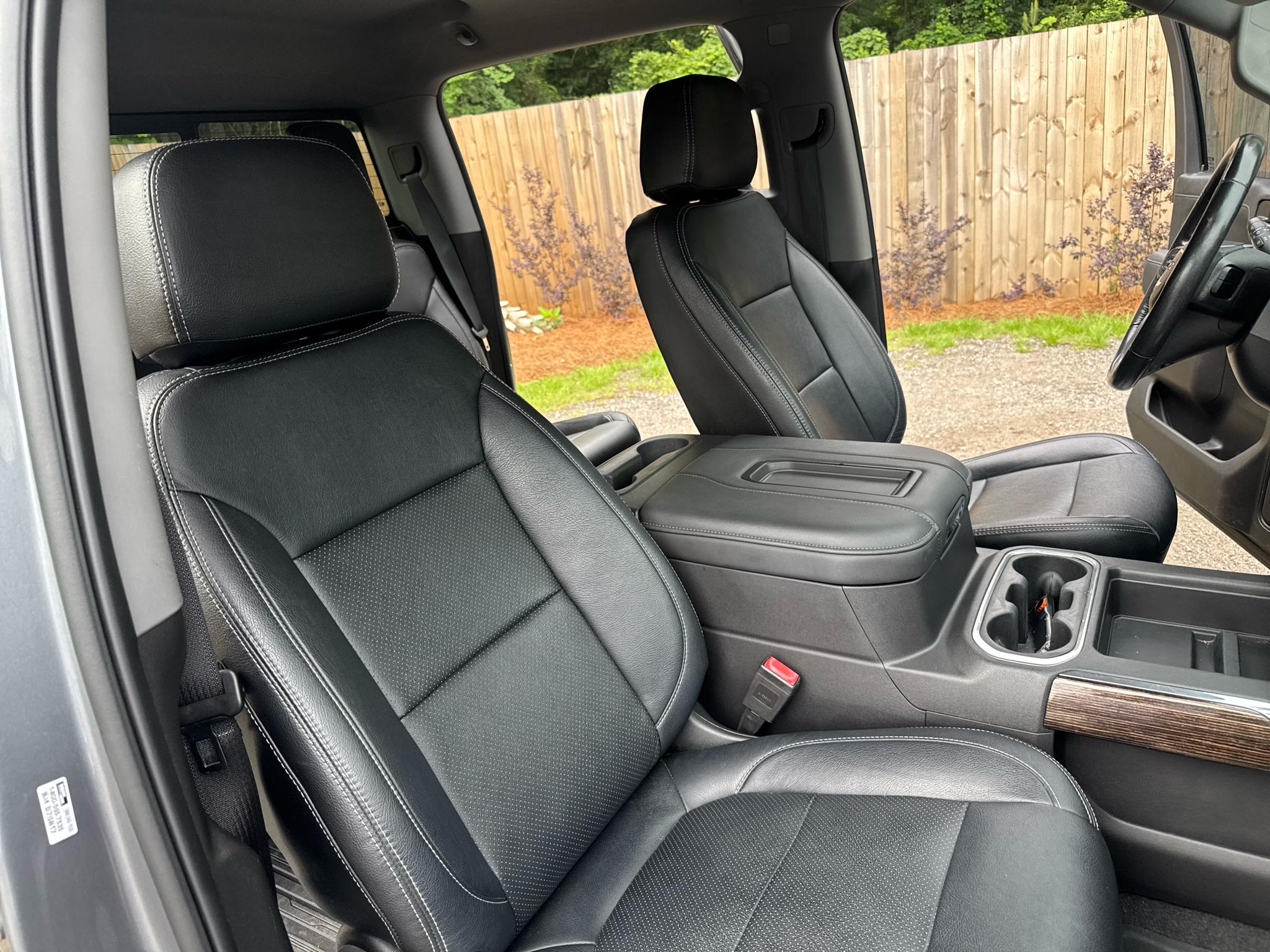 GMC Sierra 1500 4WD Crew Cab 147" Elevation 2020