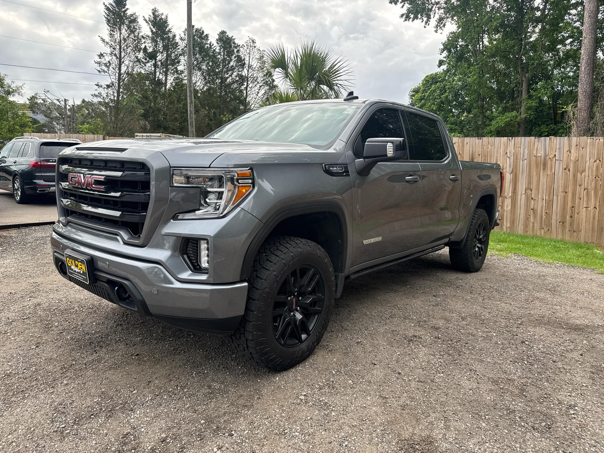 GMC Sierra 1500 4WD Crew Cab 147" Elevation 2020