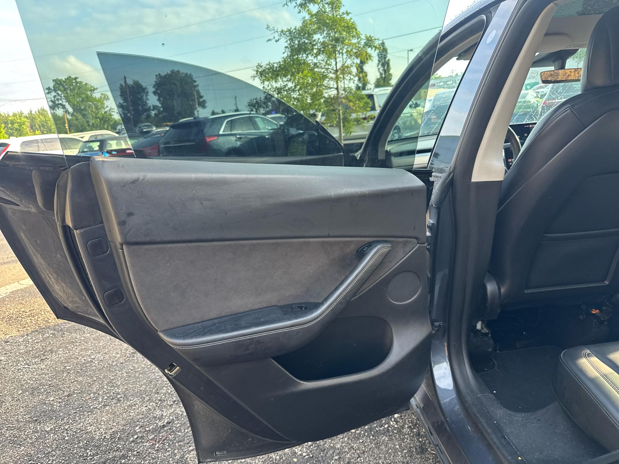 Tesla Model Y Performance AWD 2021