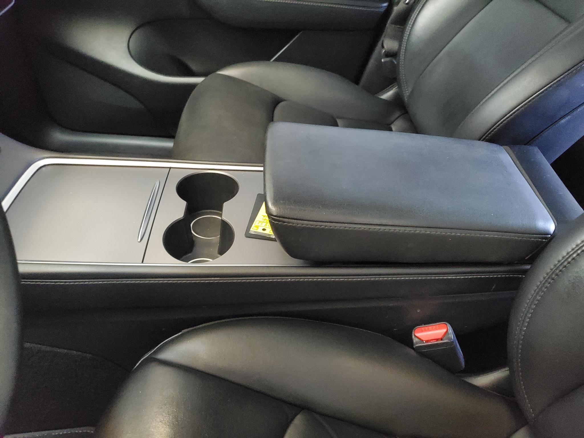 Tesla Model Y Performance AWD 2021