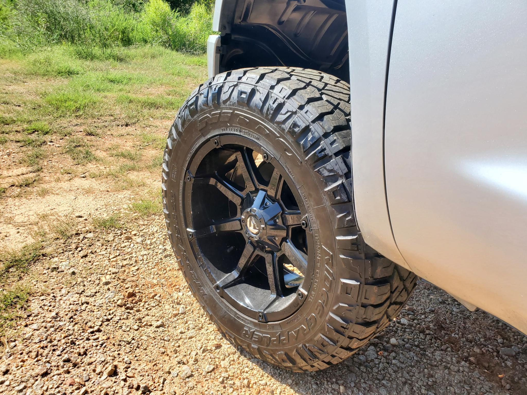 Toyota Tundra 4WD Truck  2015