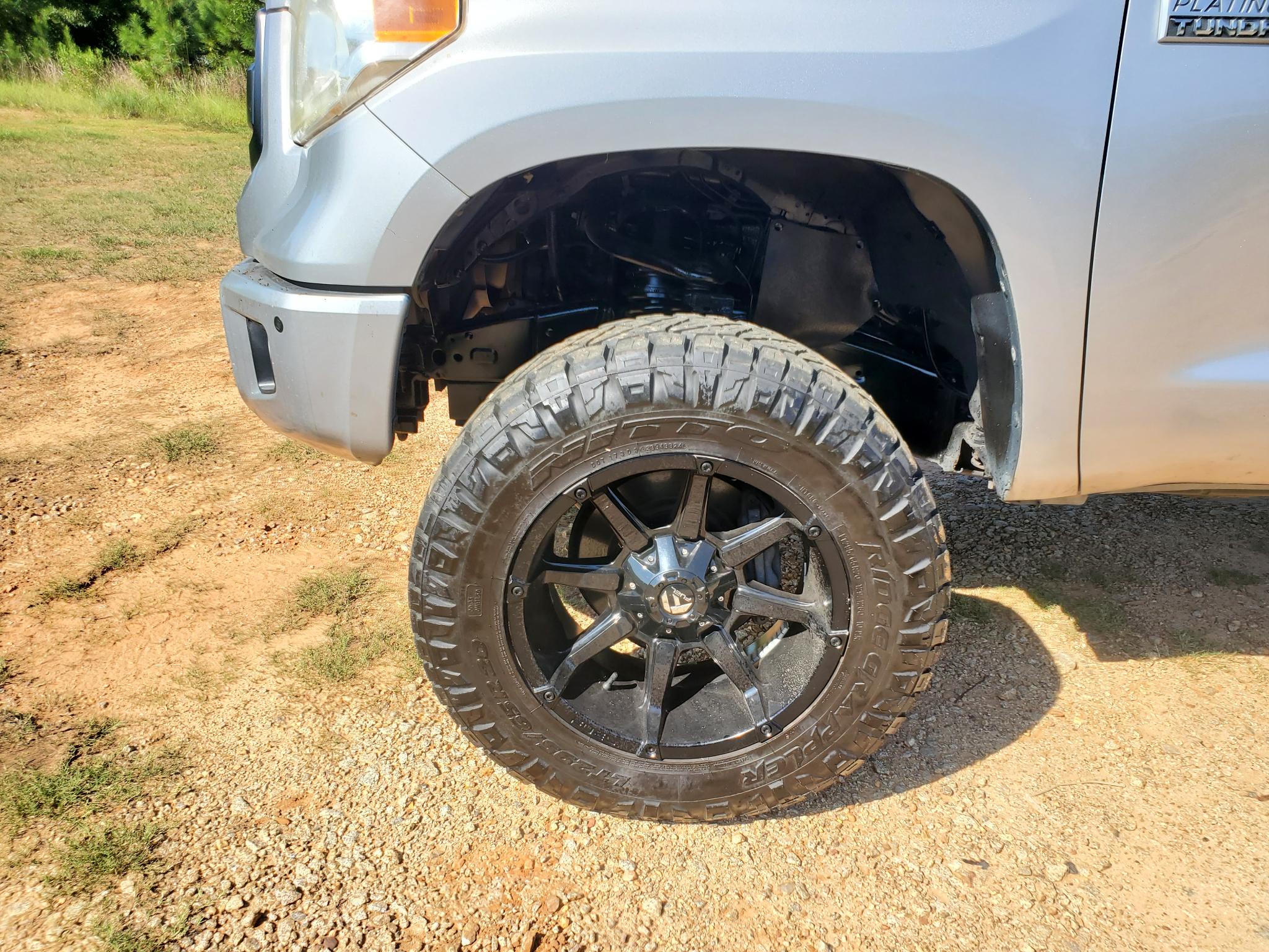 Toyota Tundra 4WD Truck  2015