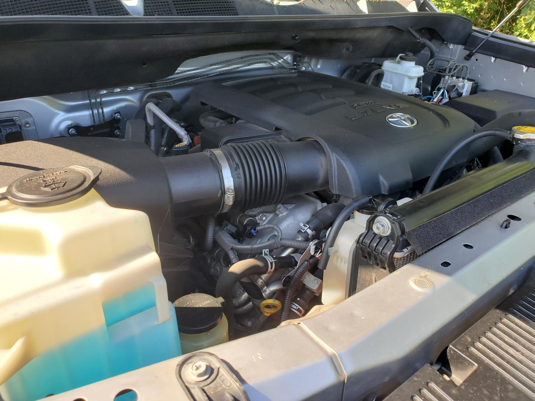 Toyota Tundra 4WD Truck  2015