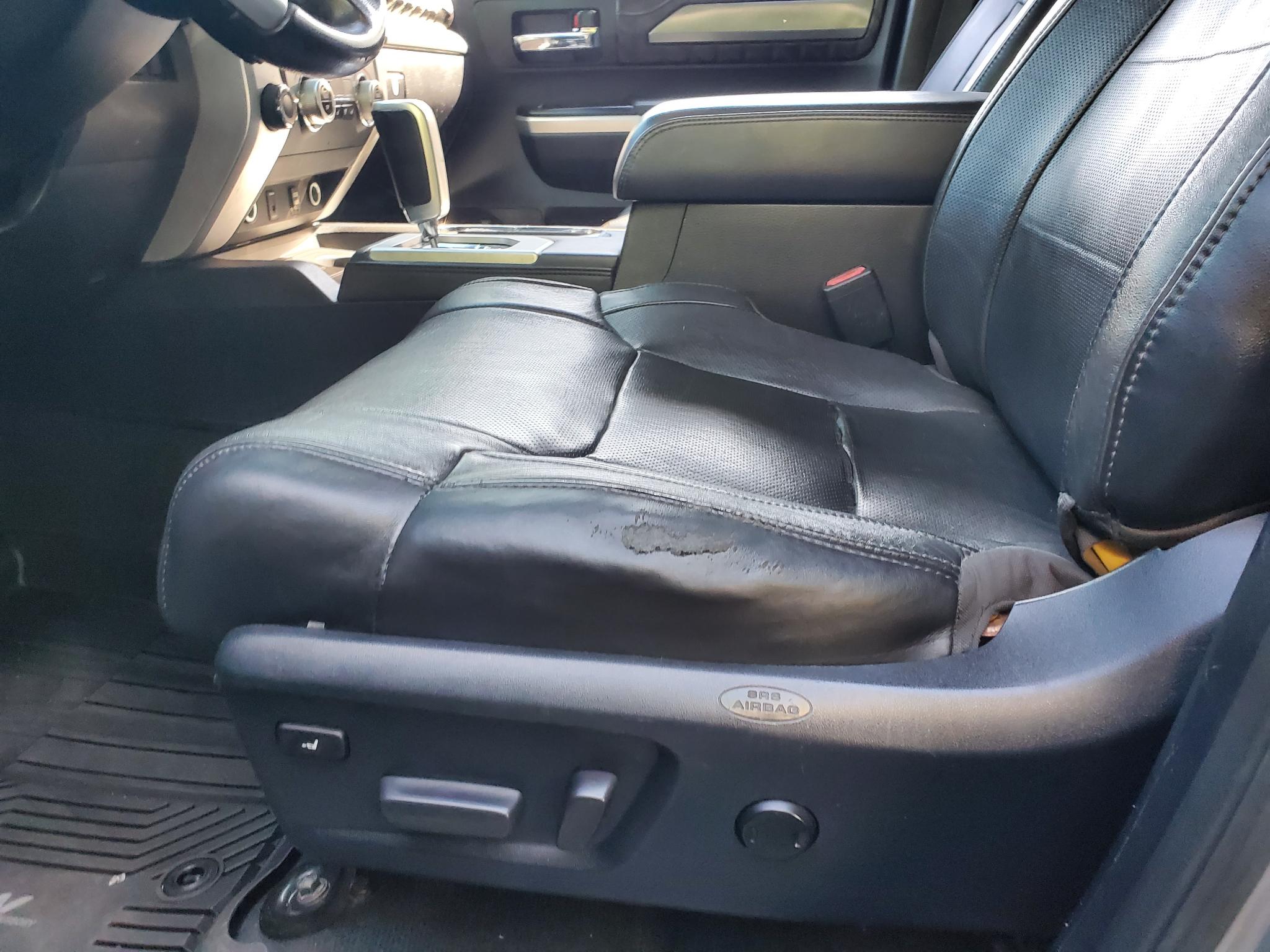 Toyota Tundra 4WD Truck  2015