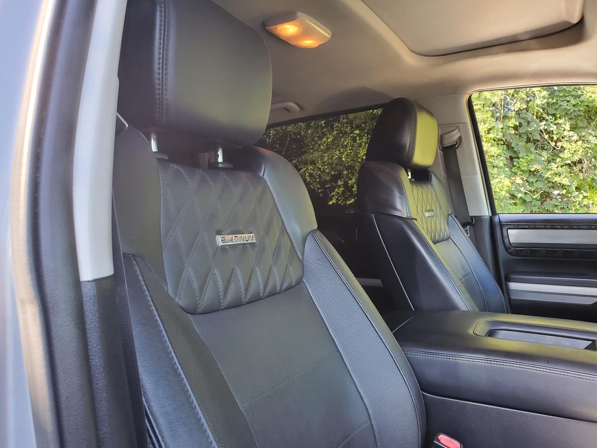 Toyota Tundra 4WD Truck  2015