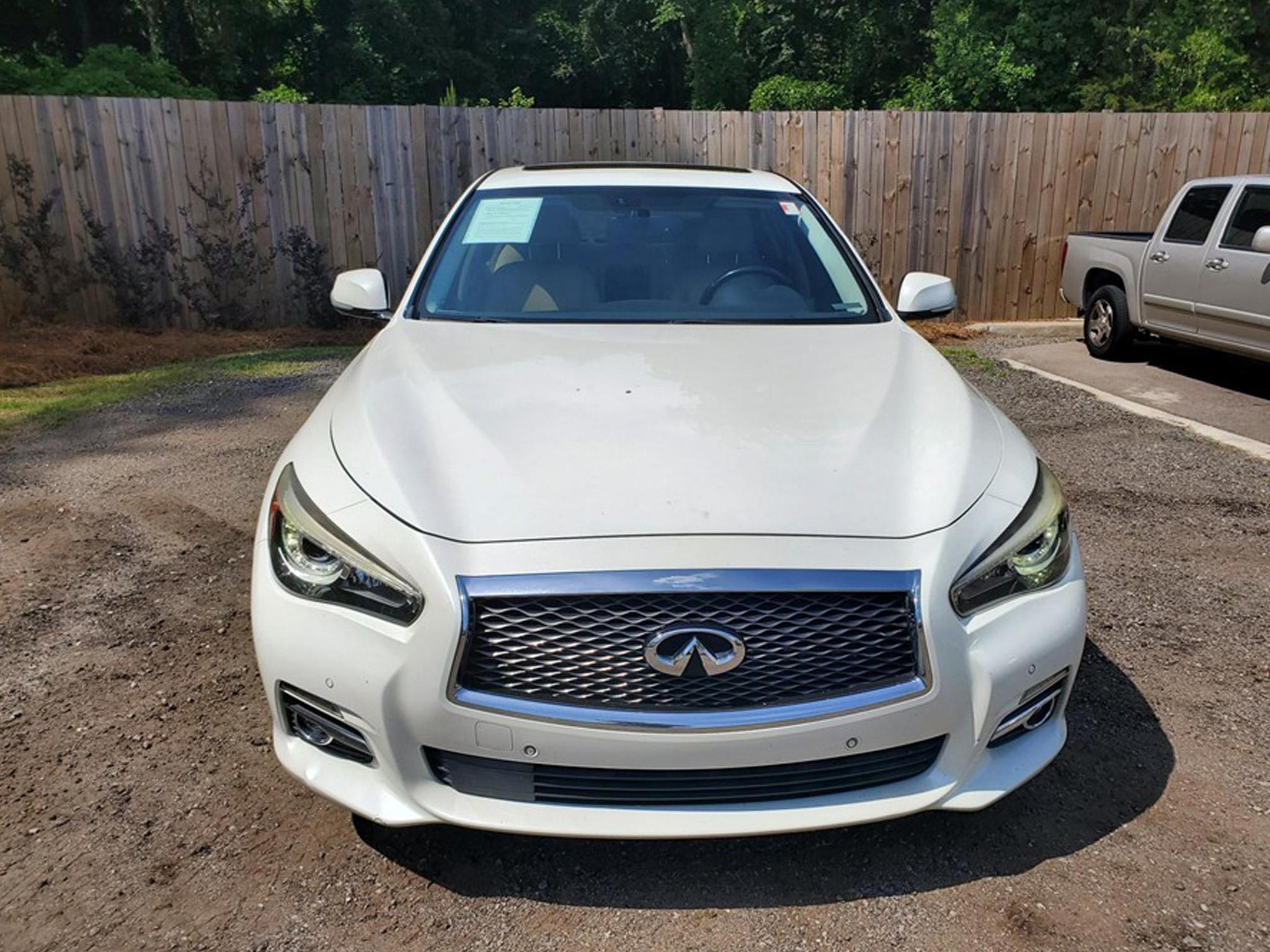 Infiniti Q50 4dr Sdn 3.0t Premium RWD 2016